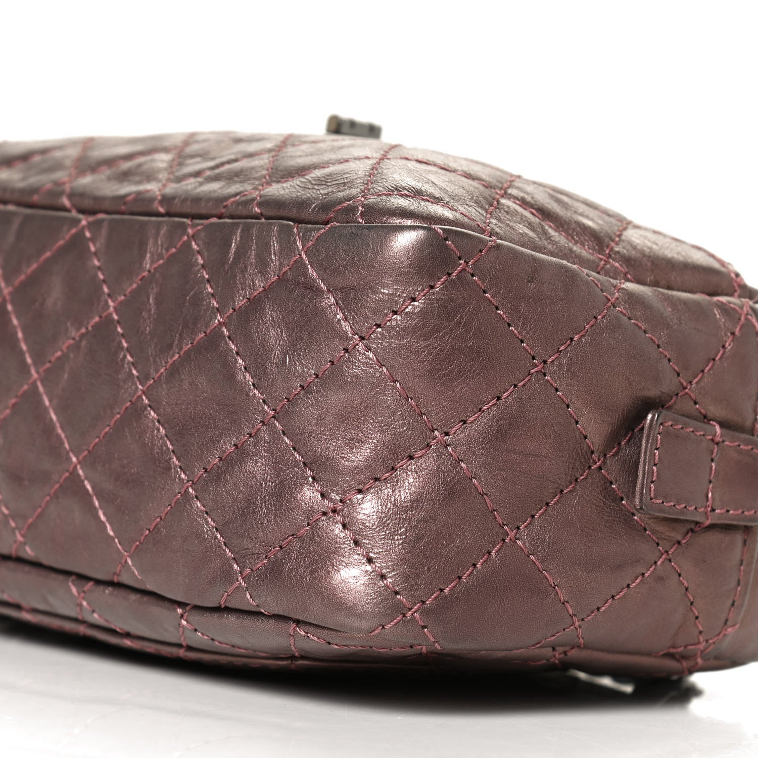 Chanel Metallic Aged Calfskin Quilted Small Reissue Camera Case Rose Fonce 10 of 12
