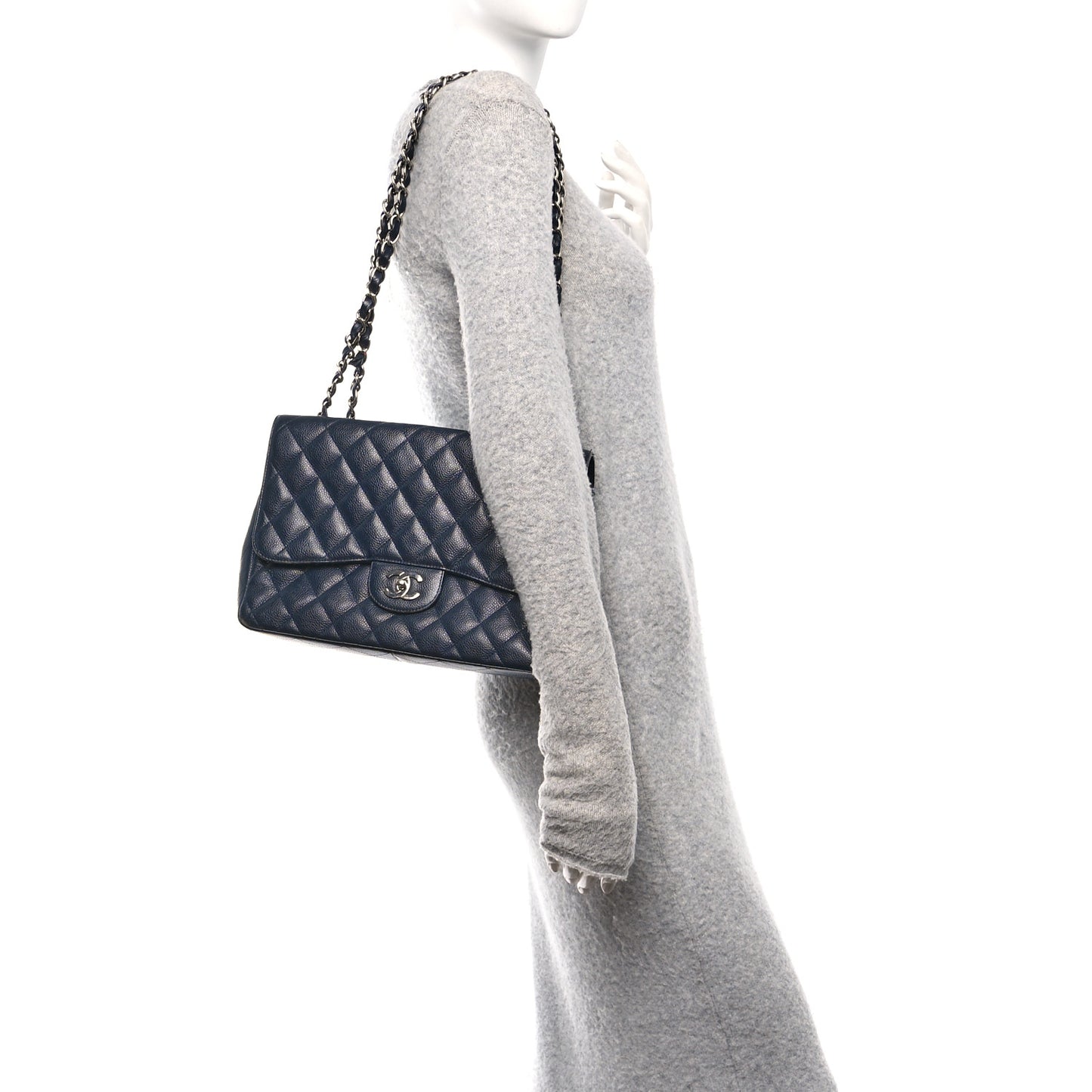 Caviar Quilted Jumbo Single Flap Navy