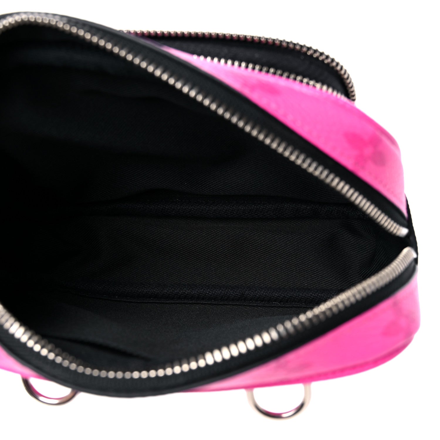 Louis Vuitton Taigarama Outdoor Pouch Fuchsia 5 of 8