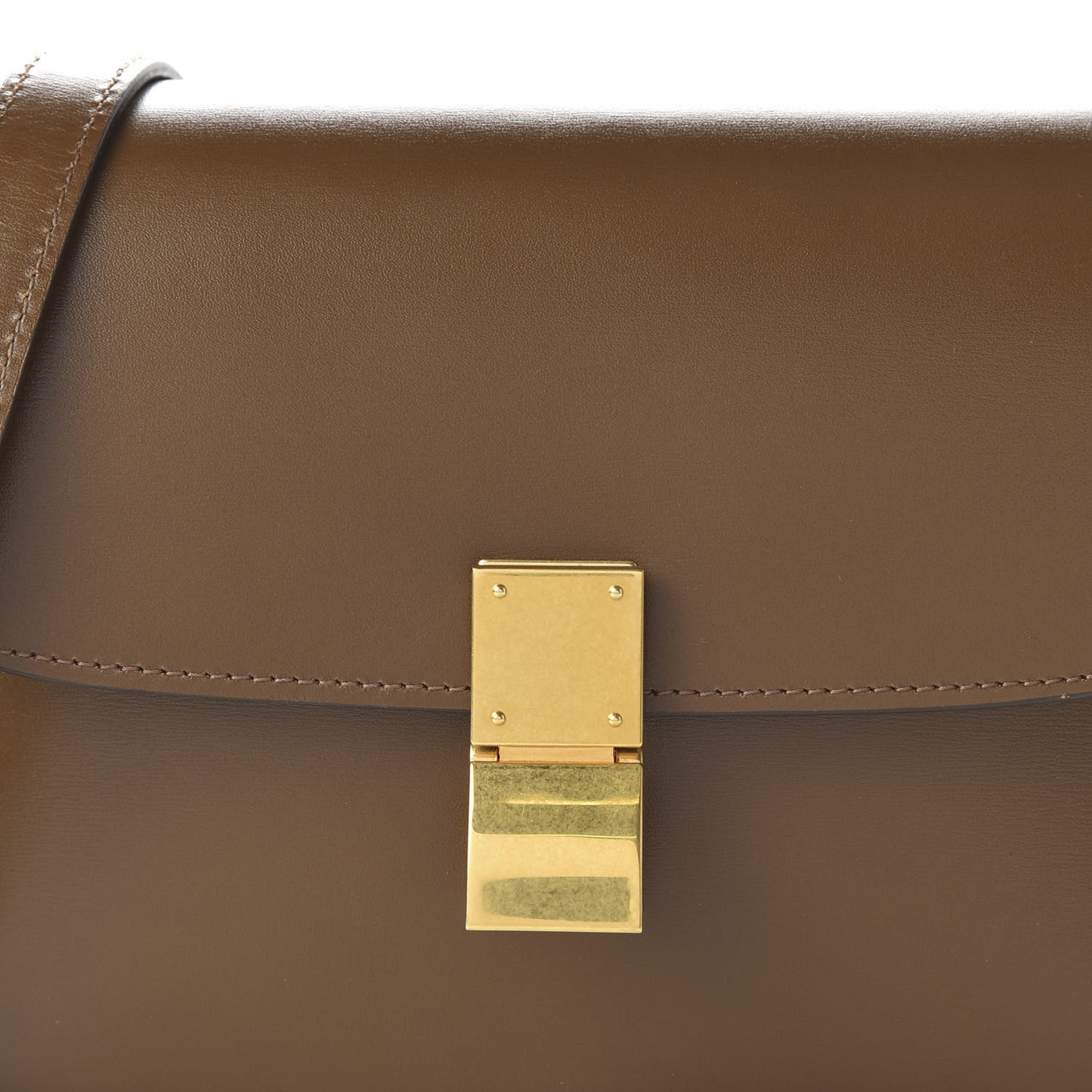 Box Calfskin Teen Classic Box Flap Bag Camel