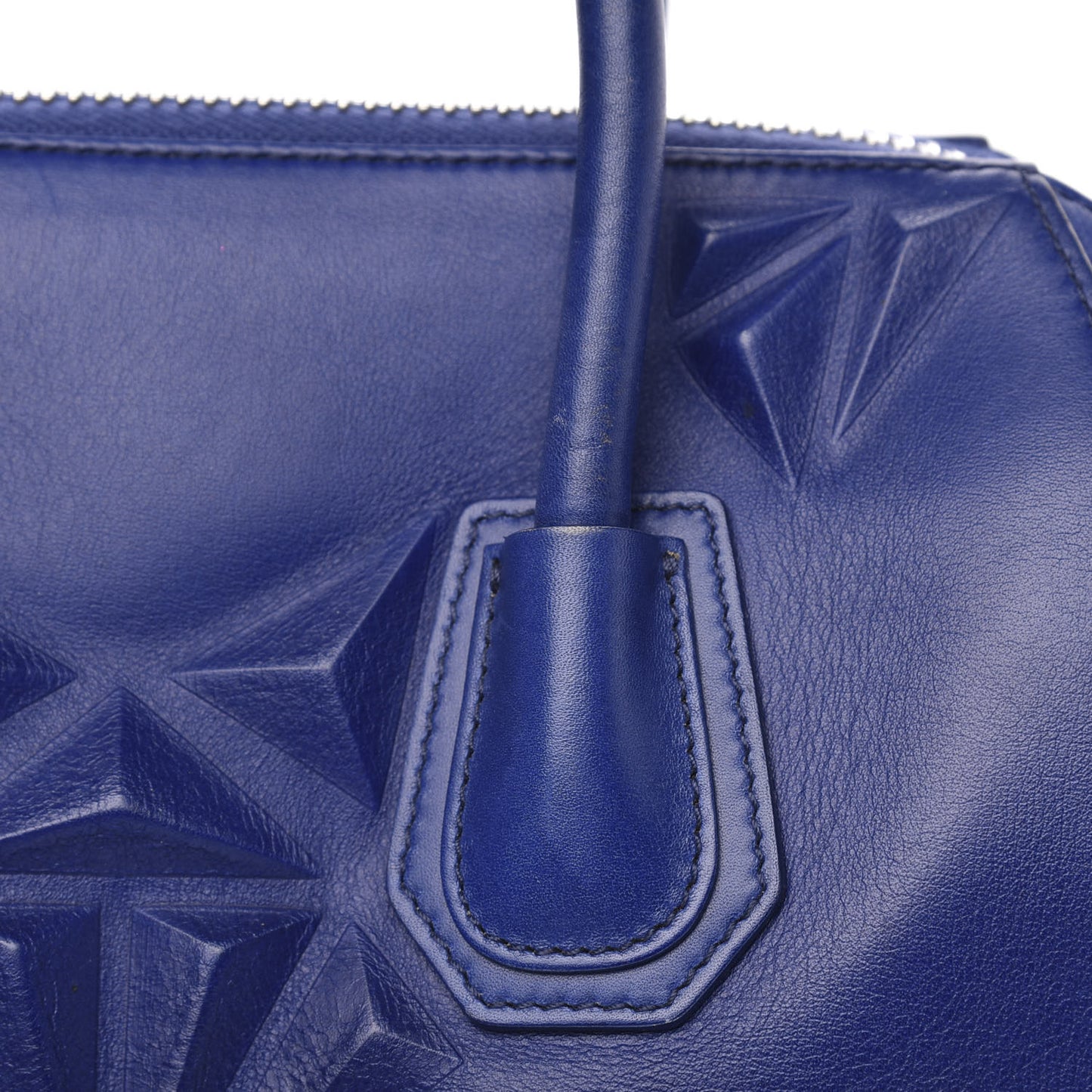 Calfskin 3D Stud Medium Antigona Royal Blue