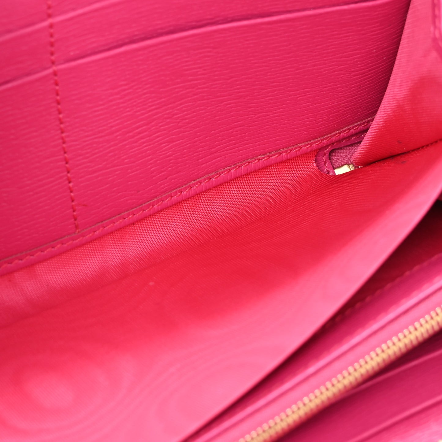 X KEN SCOTT Shangai Calfskin Pomponica Print Horsebit 1955 Zip Around Wallet Multicolor Fuxia Pompon