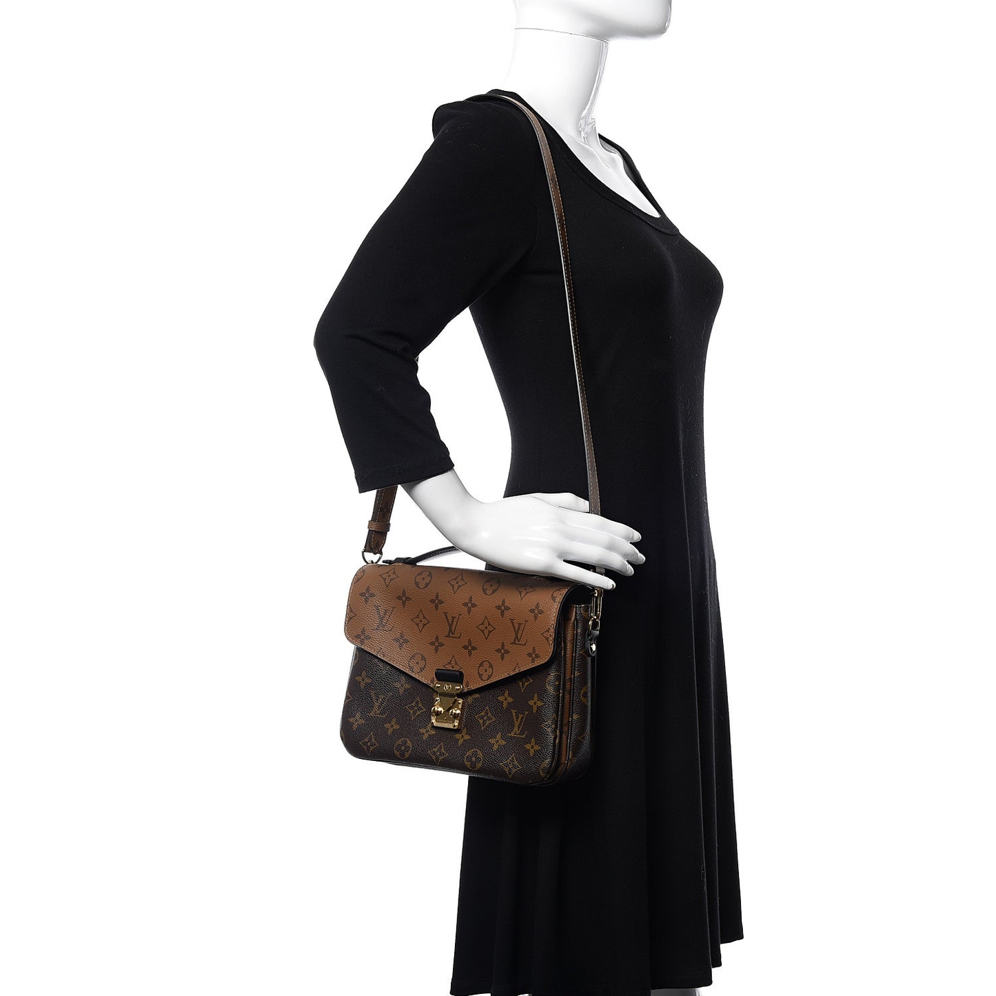 Reverse Monogram Pochette Metis