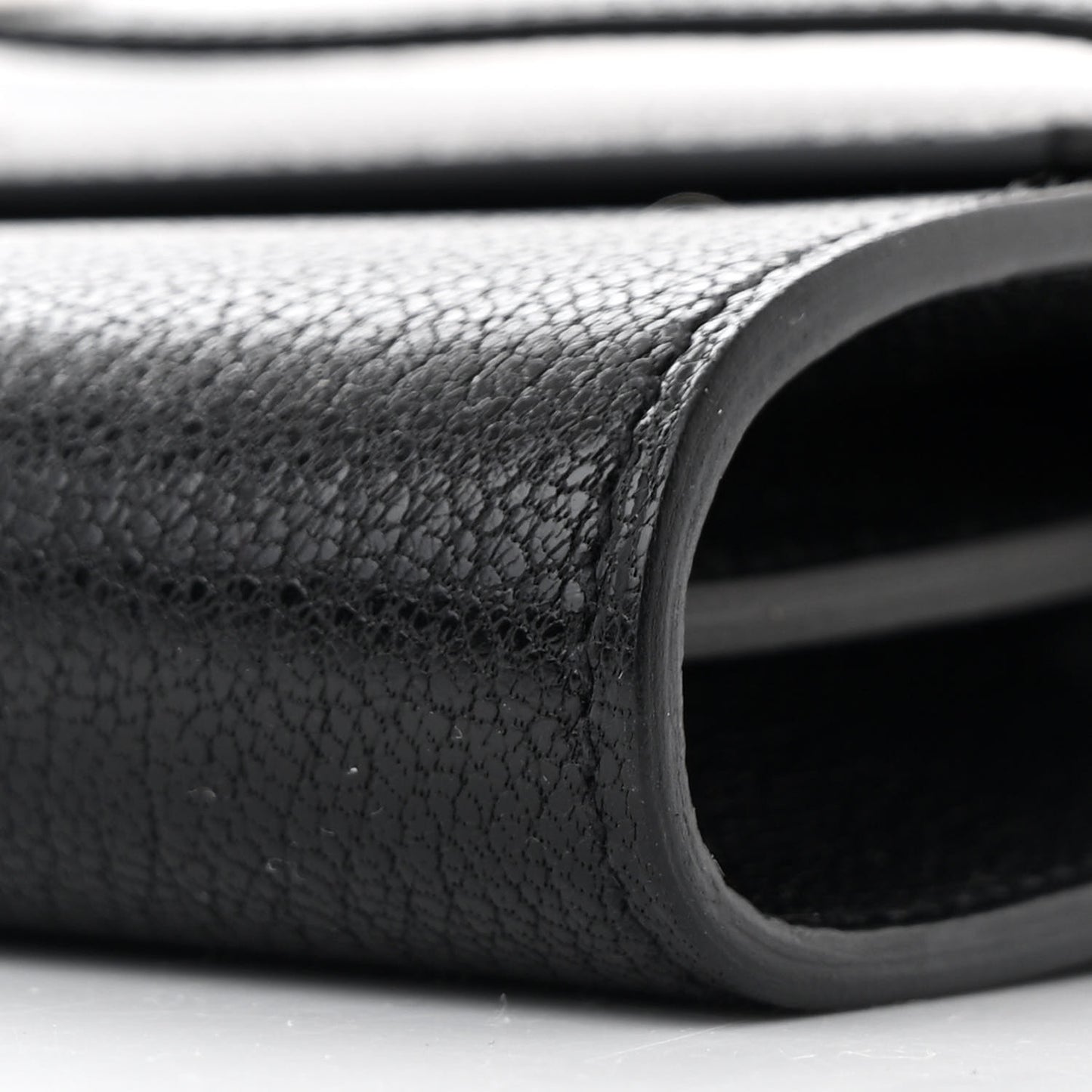 Chevre Chamkila Kelly Wallet To Go Black