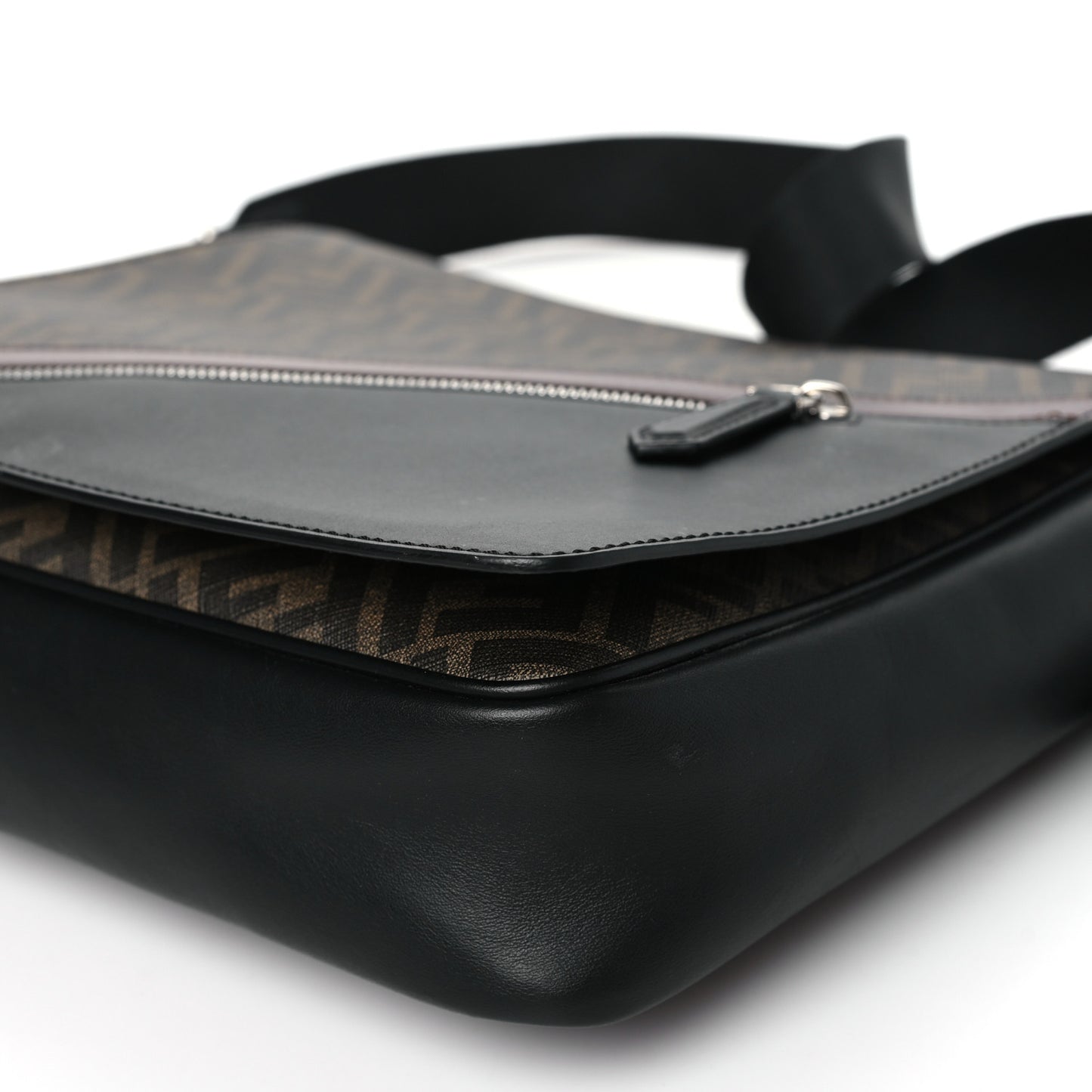 Glazed Fabric Vitello Liberty FF 1974 Diagonal New Messenger Flap Tobacco Moresco Black