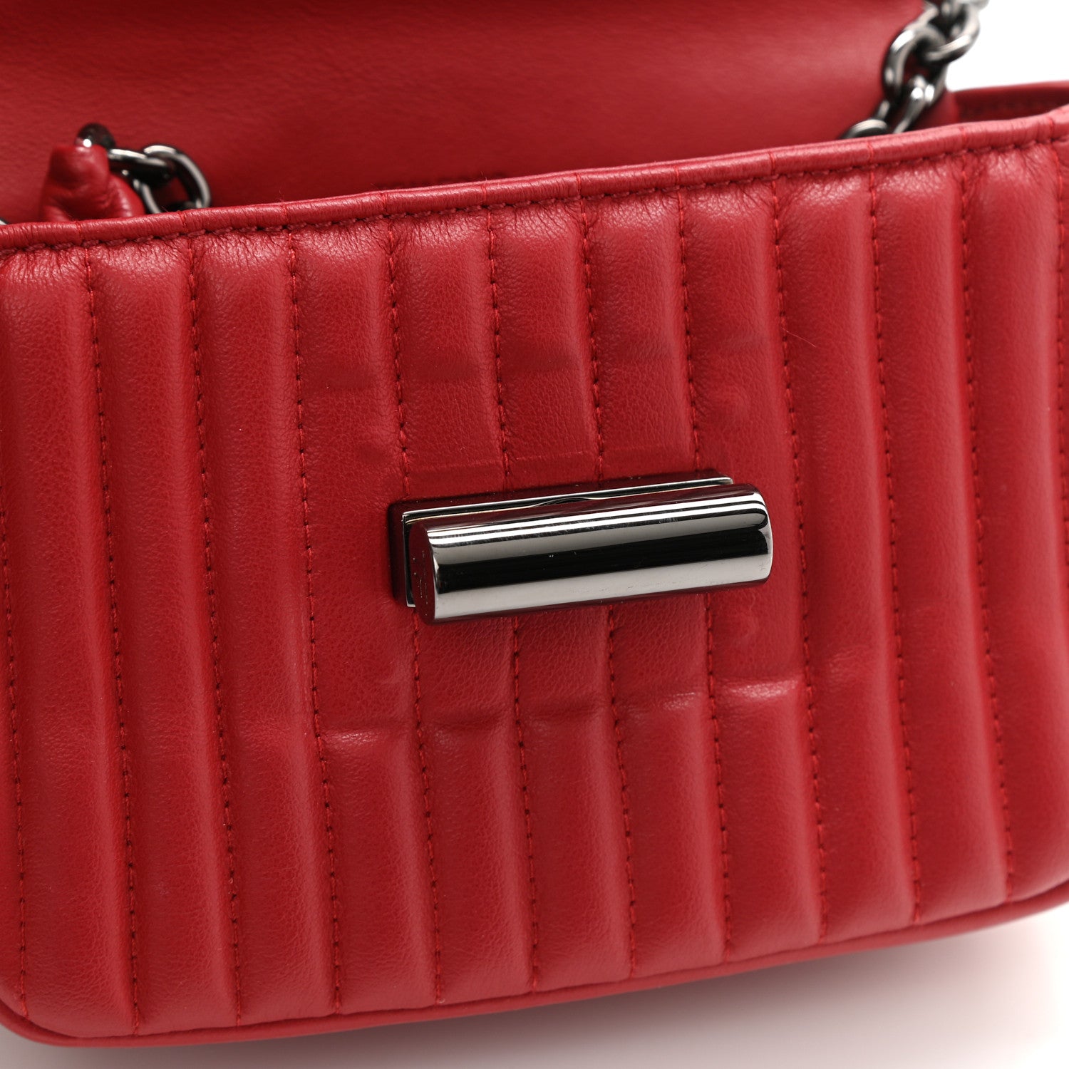 Tom Ford Calfskin Quilted Small Natalia Shoulder Bag Fire 10 of 10