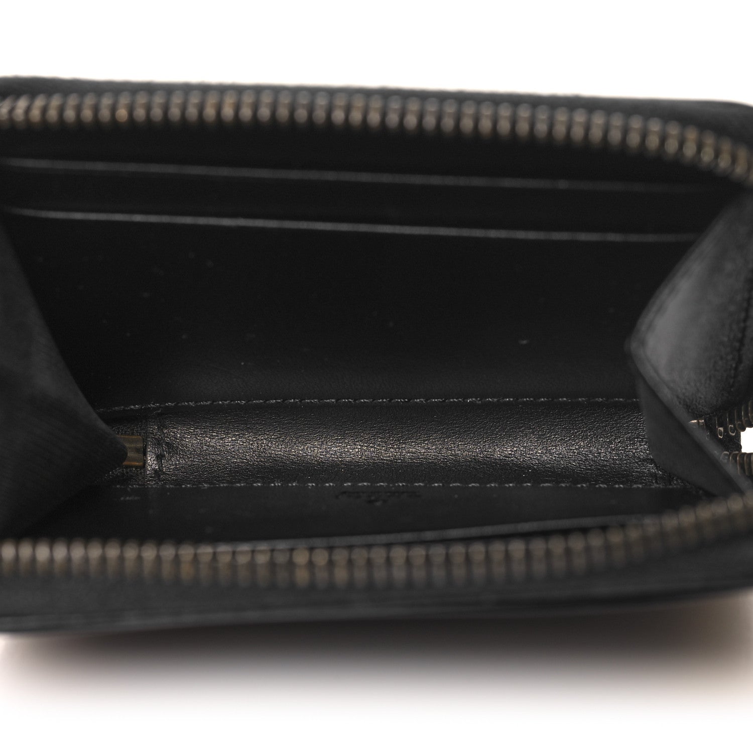 Gucci Calfskin Matelasse GG Marmont Zip Around Card Case Black 5 of 9