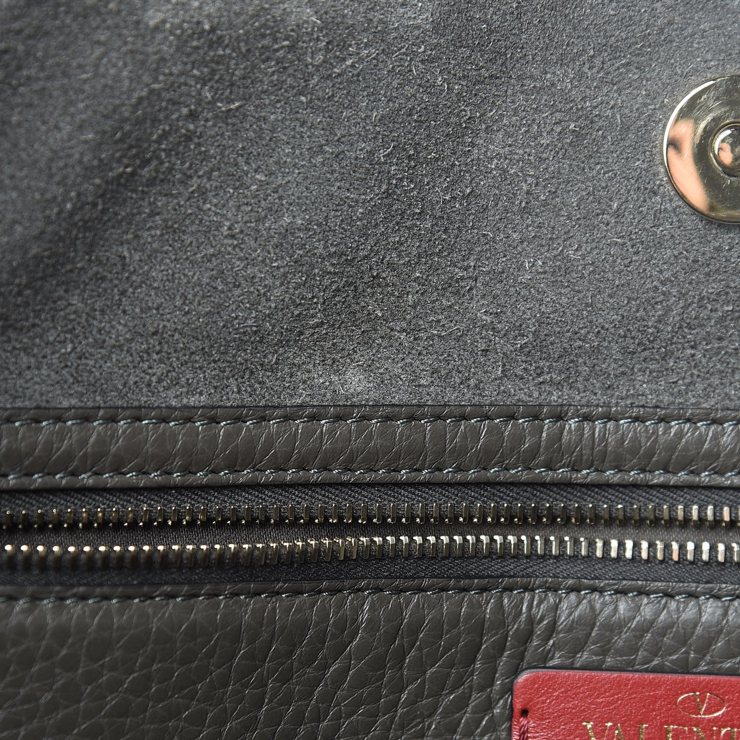 Grained Calfskin Rockstud Shoulder Tote Graphite