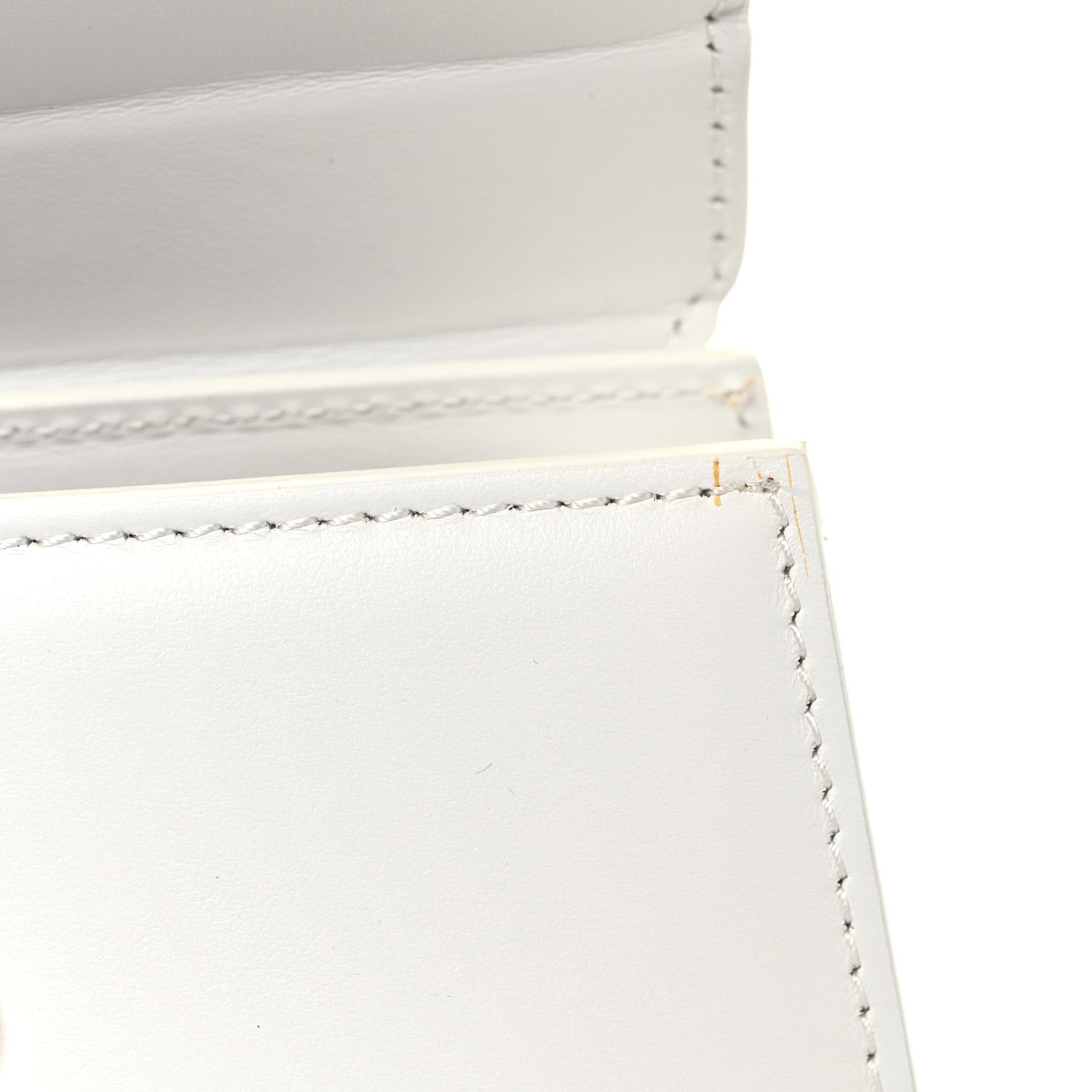 Jacquemus Smooth Calfskin Le Chiquito Moyen White 12 of 13