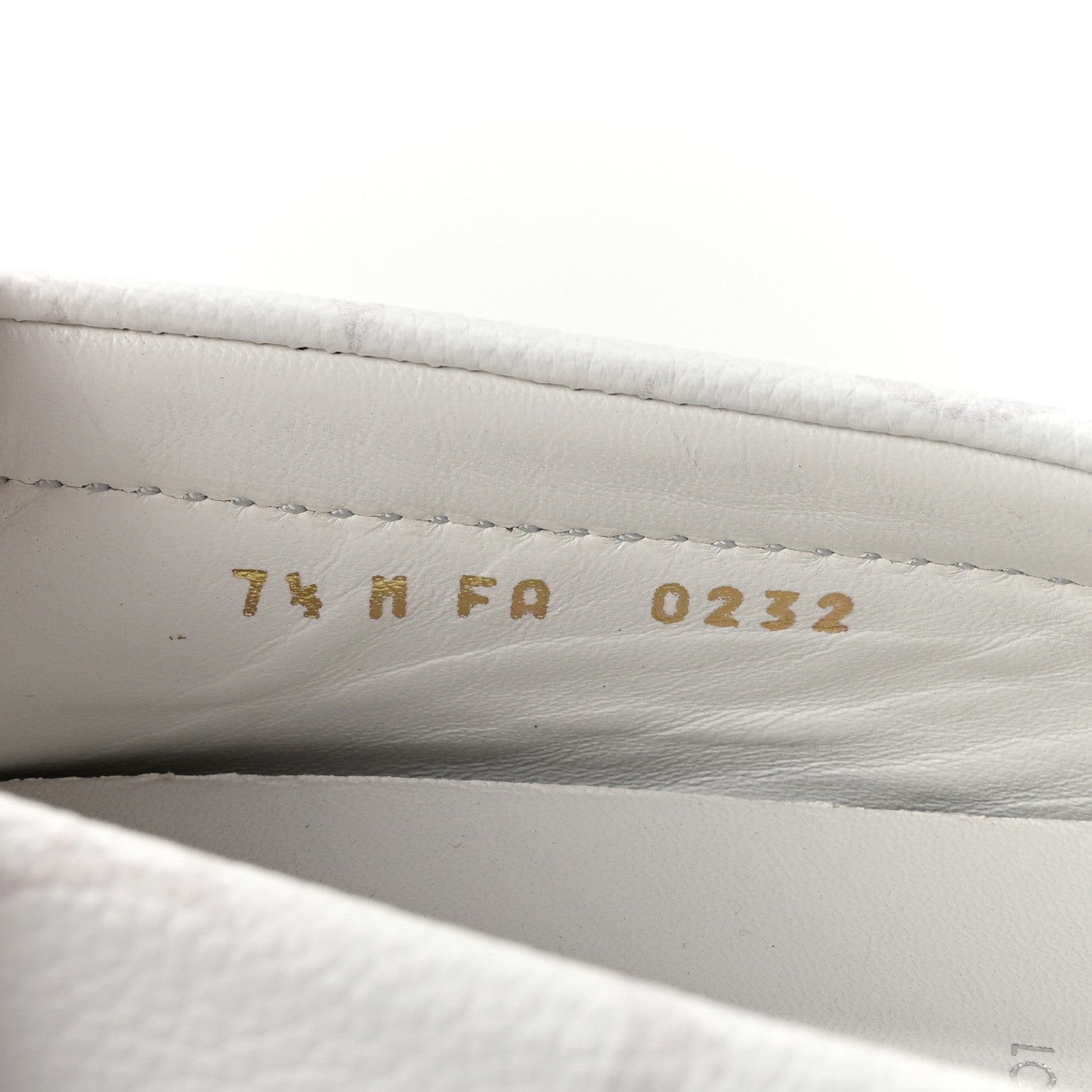 Louis Vuitton Monogram LV Driver Moccasin Loafers 7.5 White 9 of 9