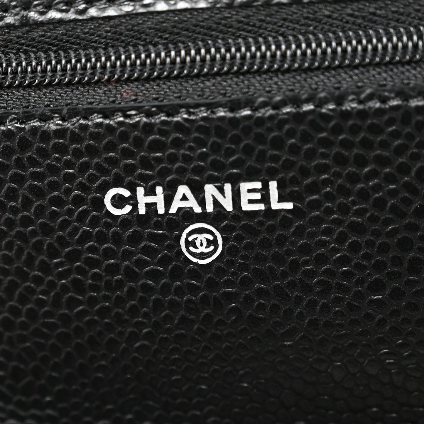 Caviar Quilted CC Turnlock Wallet On Chain WOC Black