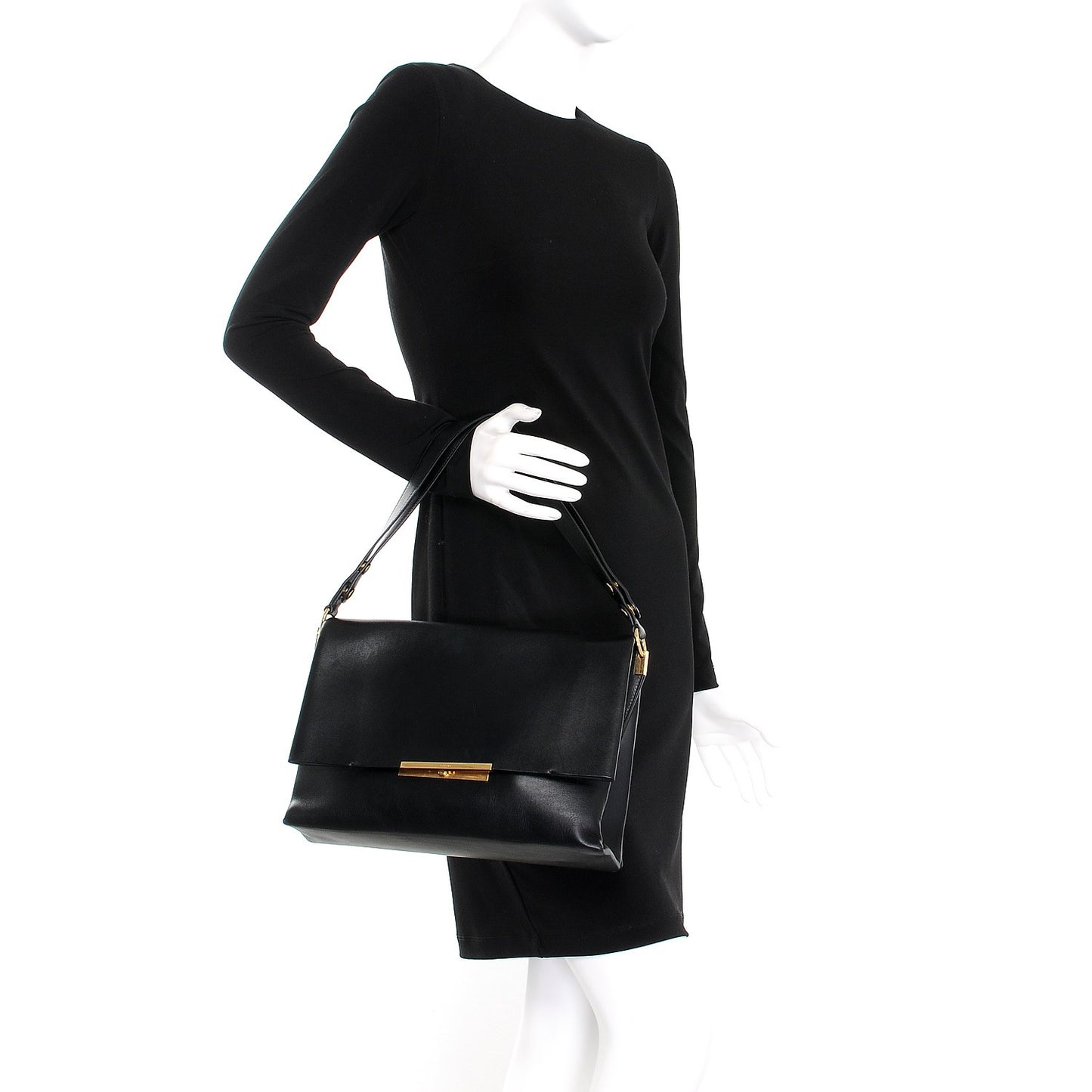 Calfskin Blade Flap Black