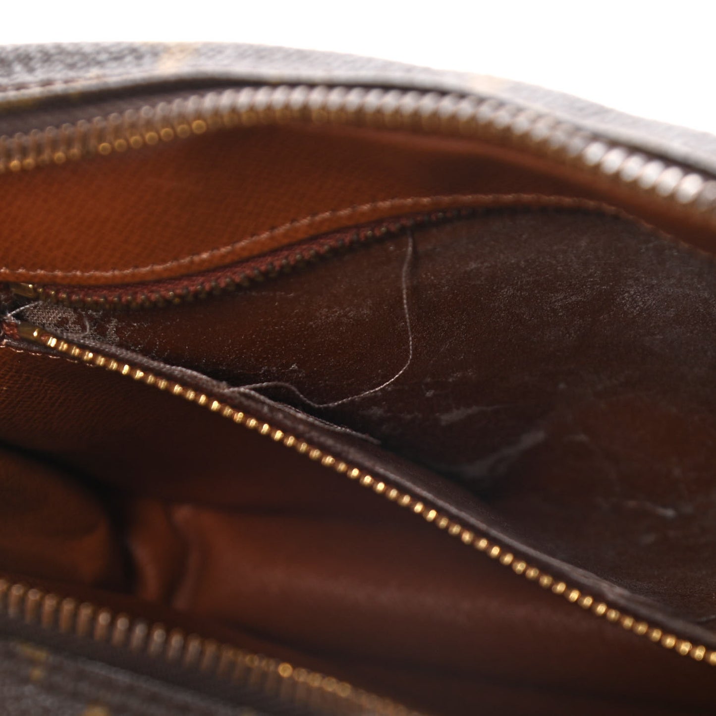 Monogram Pochette Marly Dragonne 26