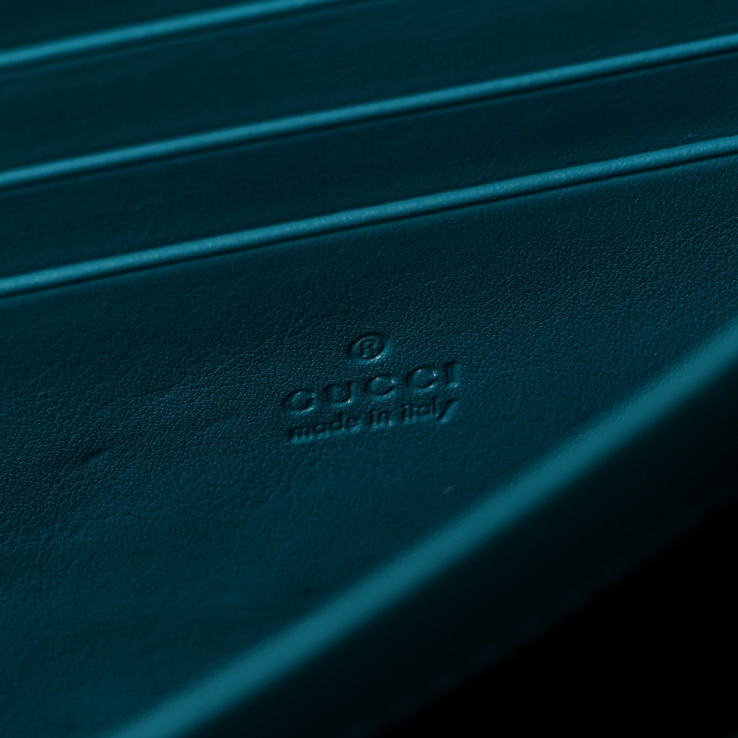 Gucci Velvet Matelasse GG Marmont Chain Wallet Pavone Cyan 5 of 8
