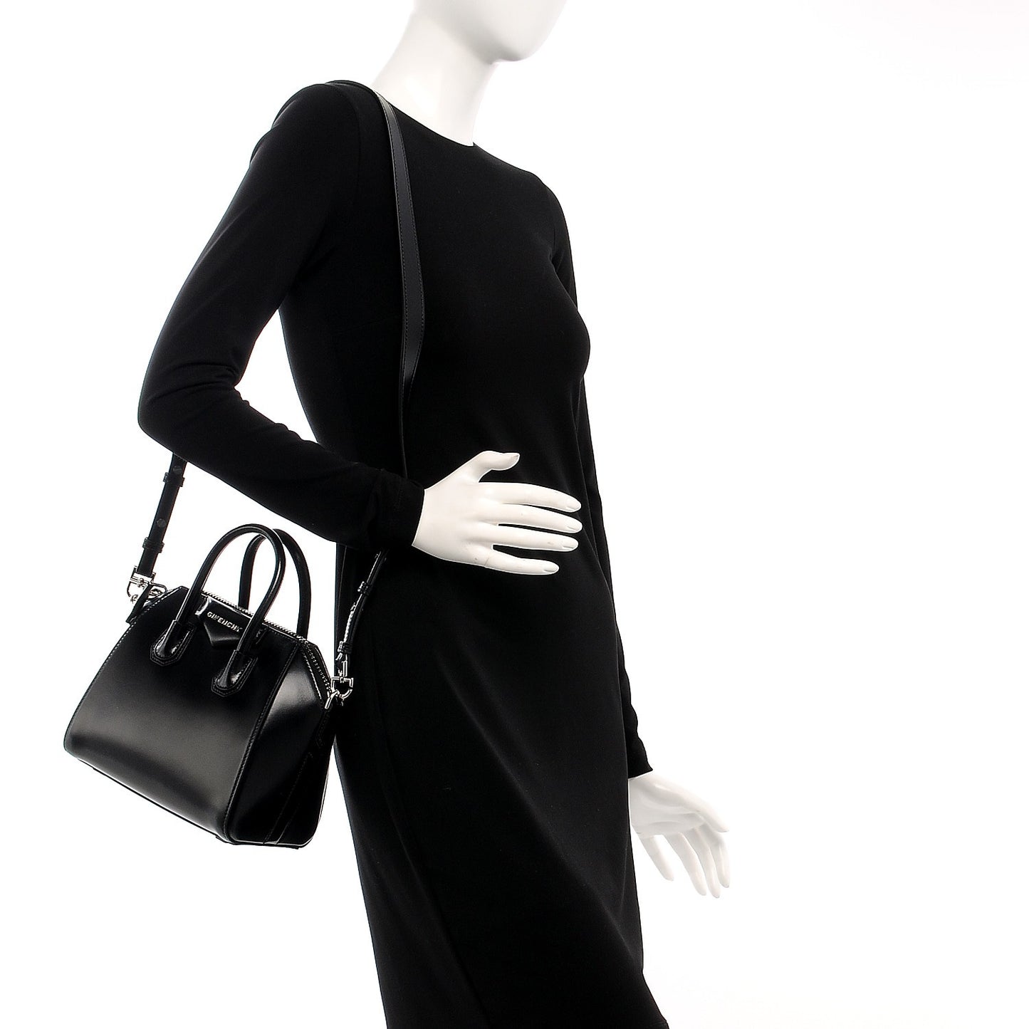 Shiny Lord Calfskin Mini Antigona Black