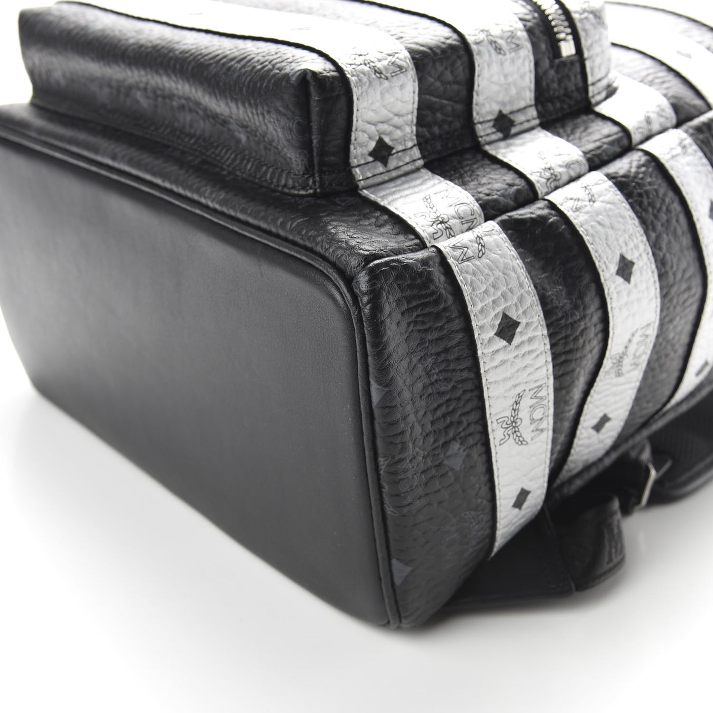 Metallic Visetos Striped Medium Stark Backpack Silver Black