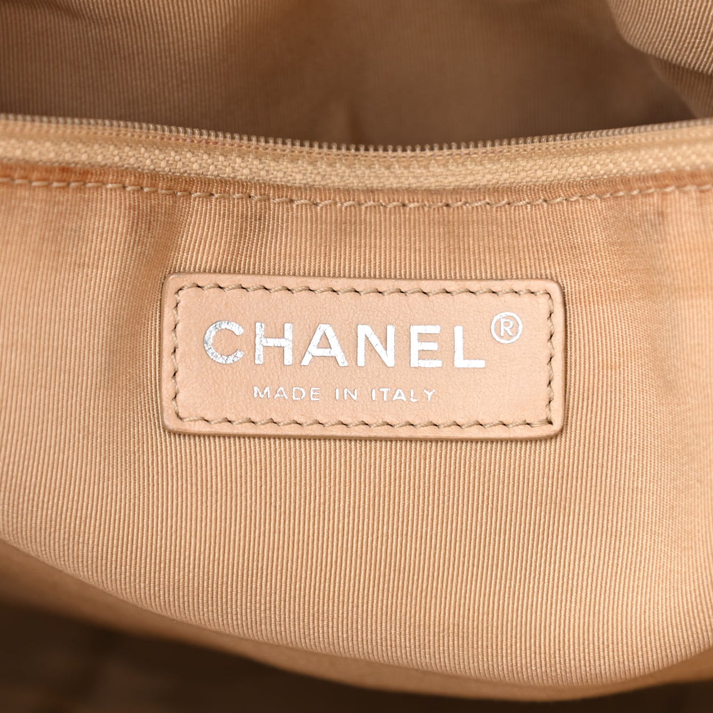 Calfskin Cerf Executive Shopper Tote Beige Clair