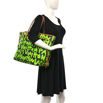 Louis Vuitton Monogram Graffiti Neverfull GM Green 2 of 9