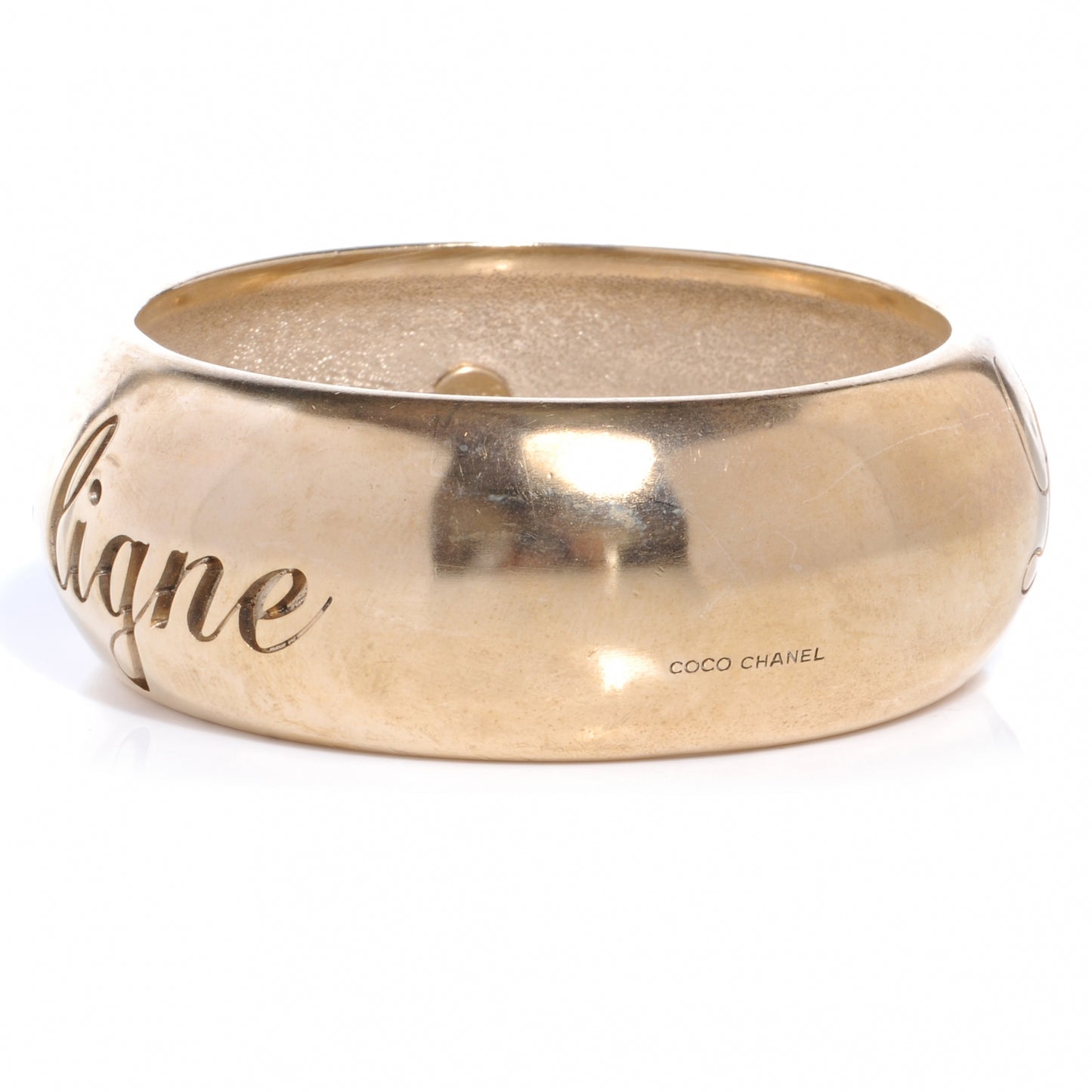 Wide Metal L'Elegance French Quote Bangle Gold