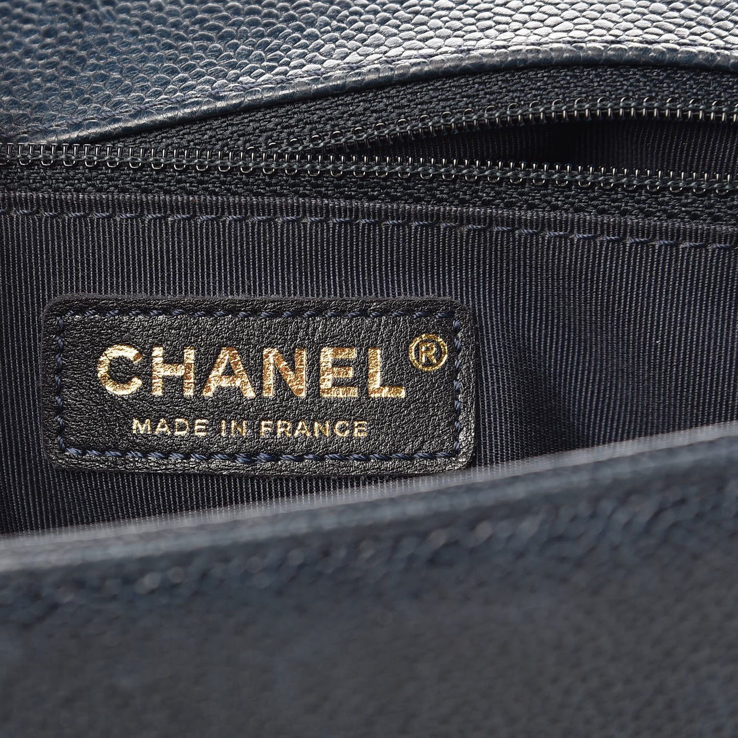 Caviar Quilted New Medium Boy Flap Blue