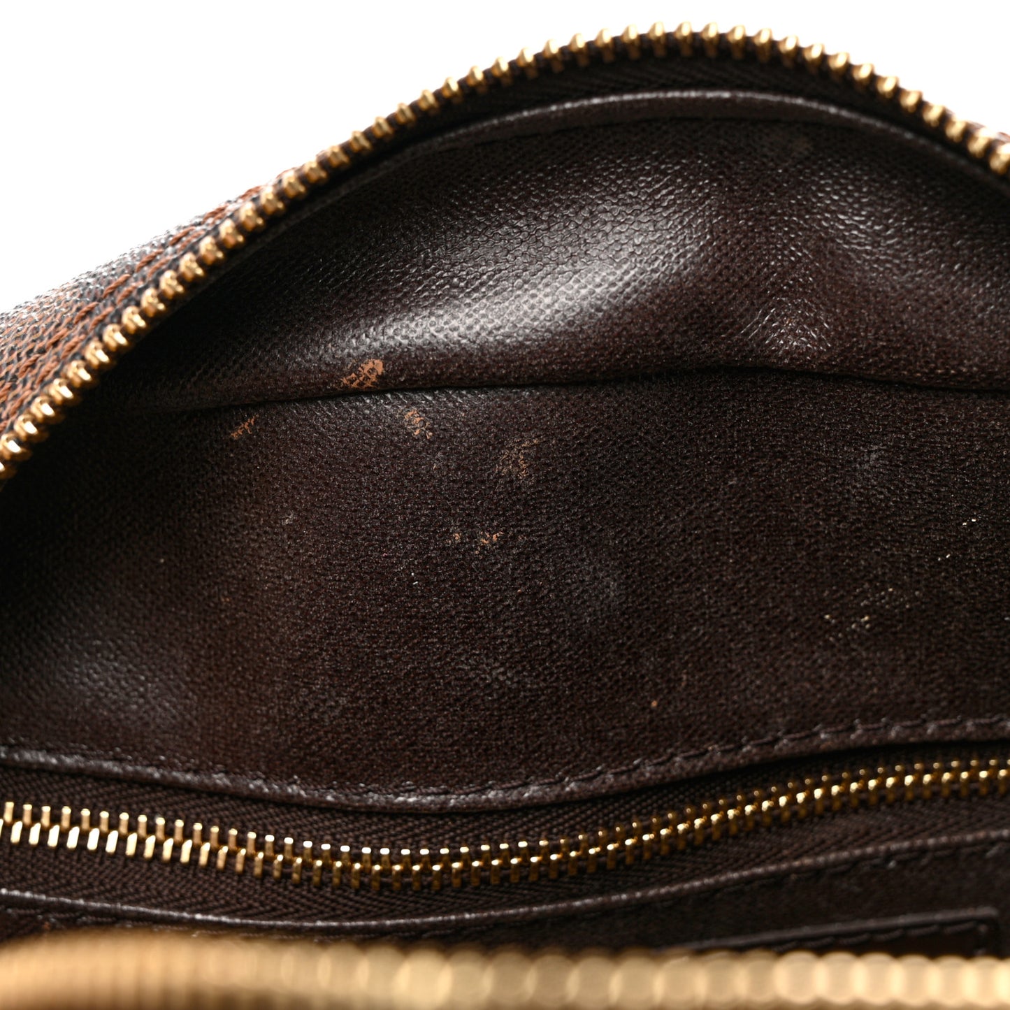 Damier Ebene Toiletry Bag 25