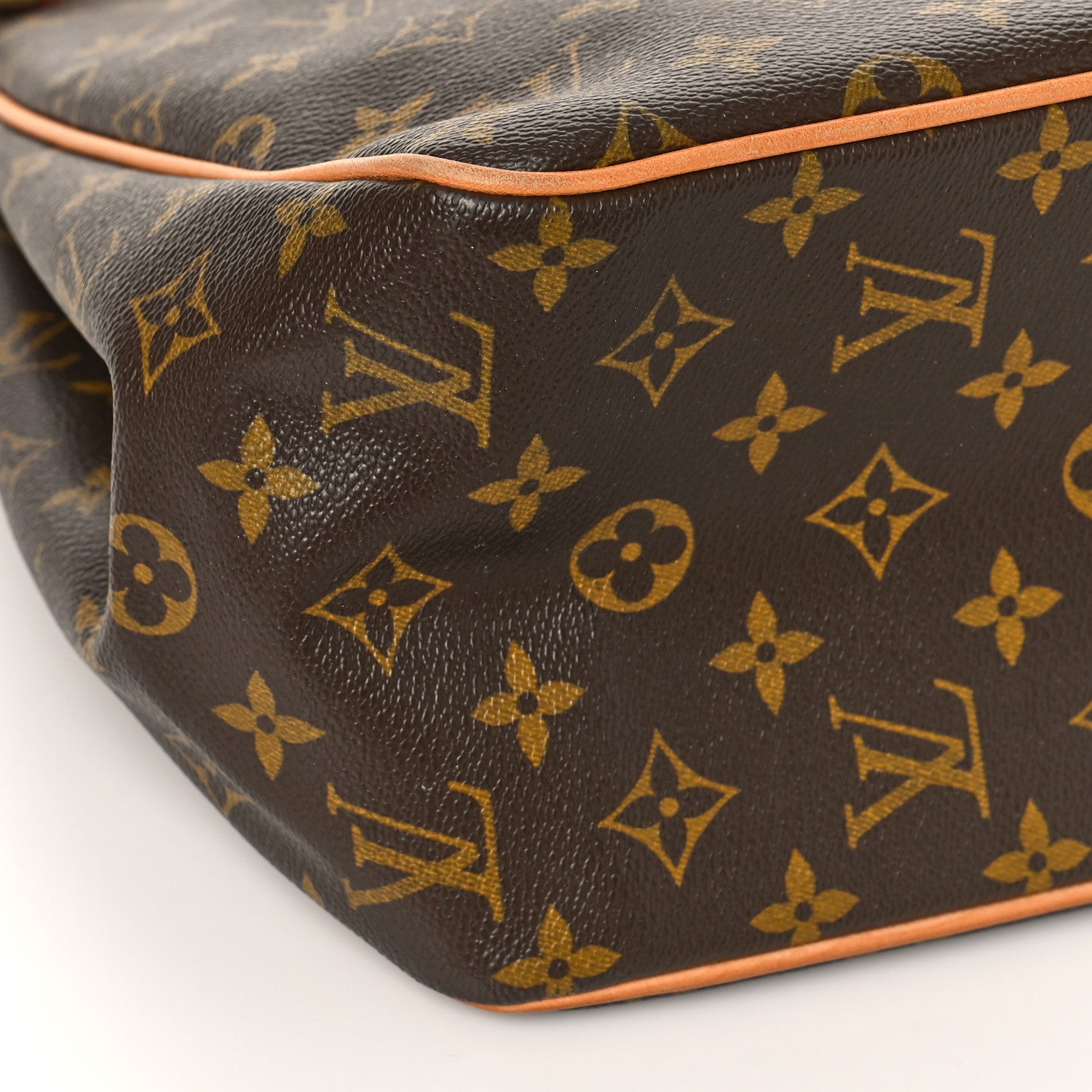Louis Vuitton Monogram Batignolles Vertical 7 of 8