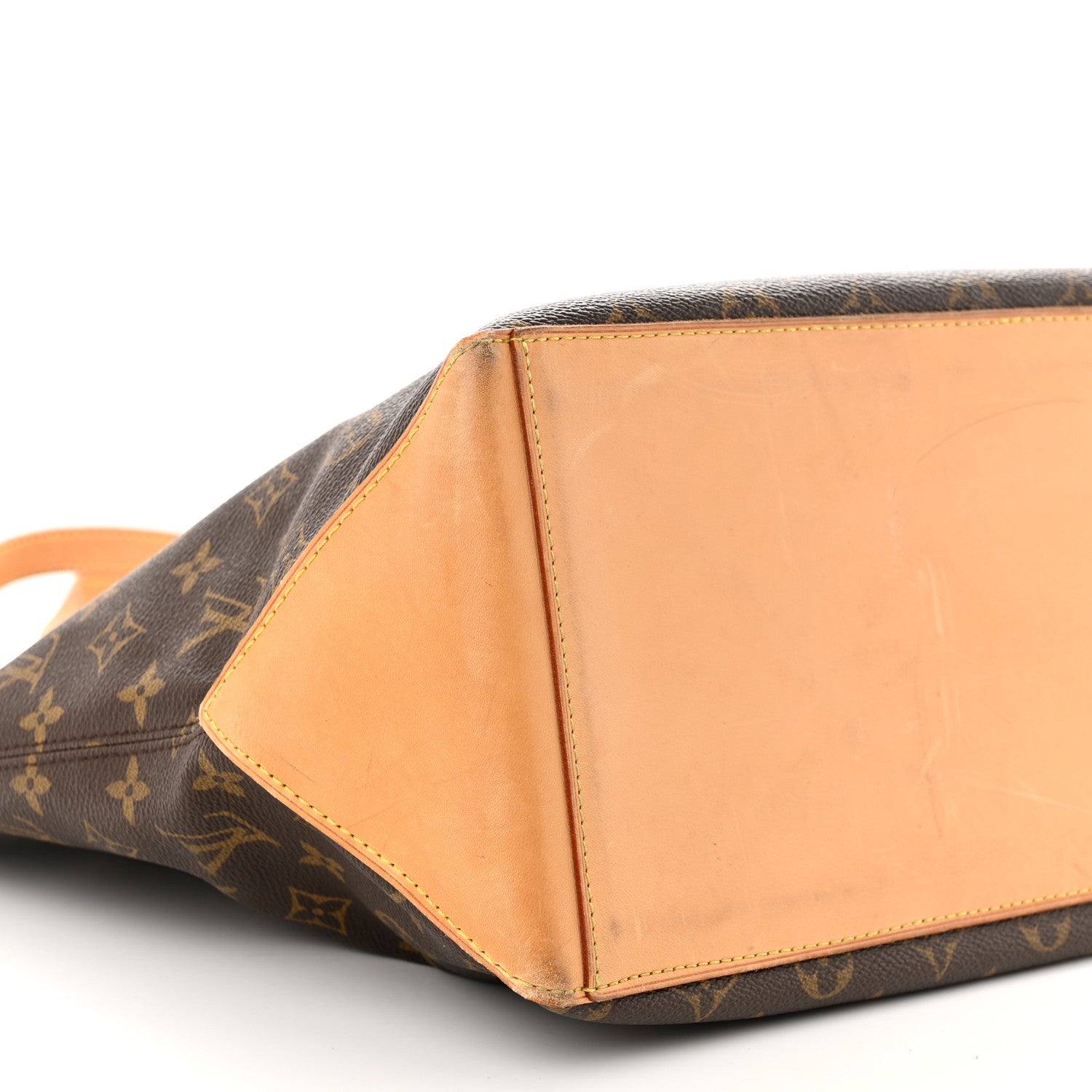 Louis Vuitton Monogram Cabas Mezzo 9 of 11