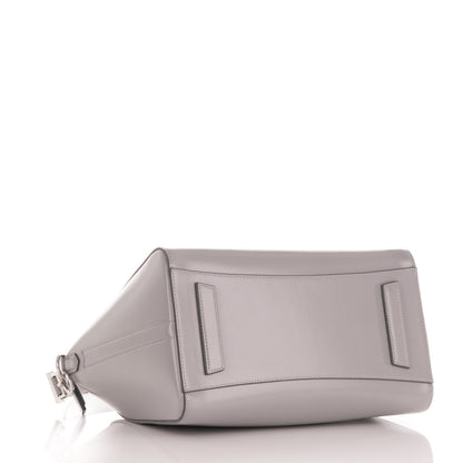 Givenchy Shiny Lord Calfskin Medium Antigona Pearl Grey 4 of 7