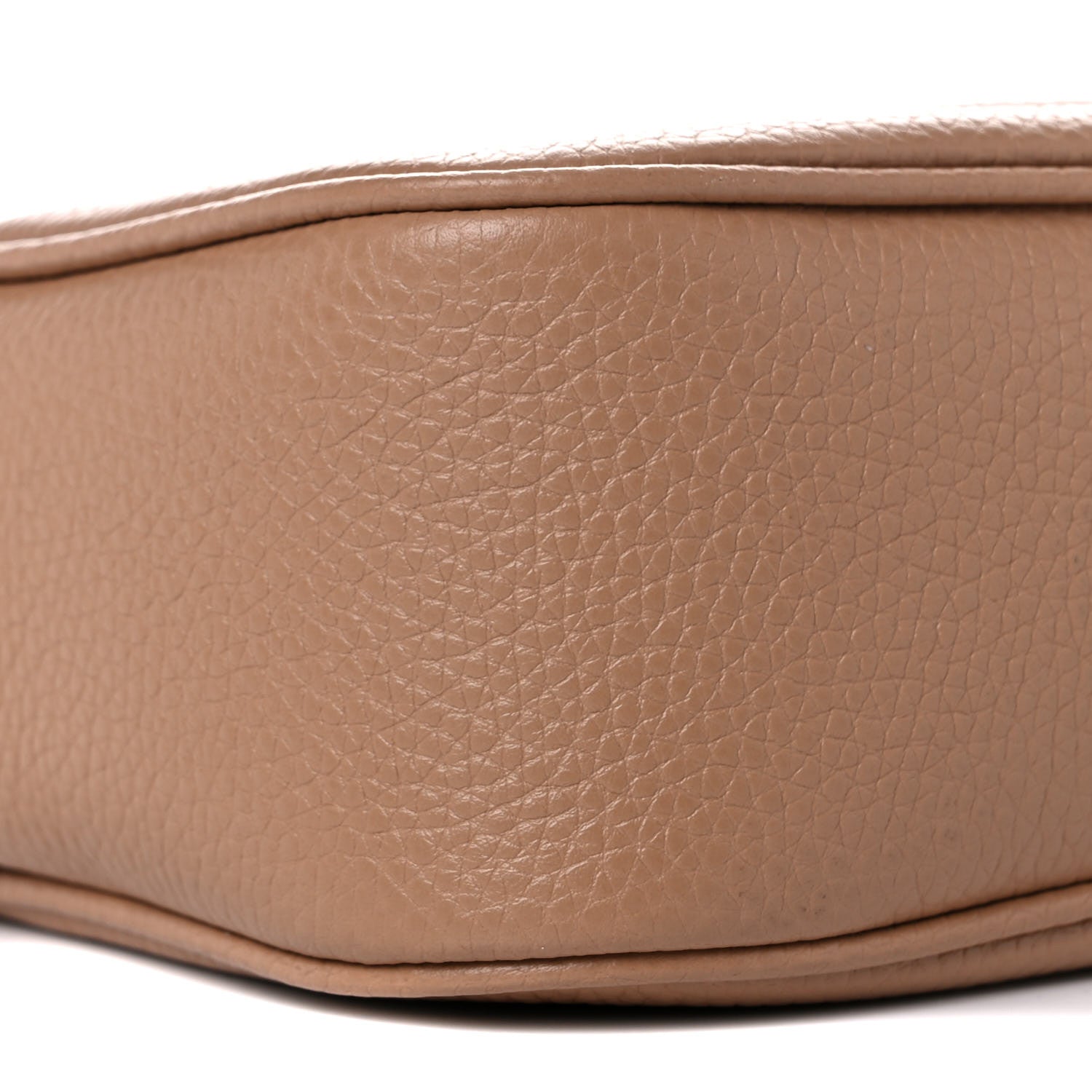 Gucci Pebbled Calfskin Small Soho Disco Bag Camelia 8 of 12