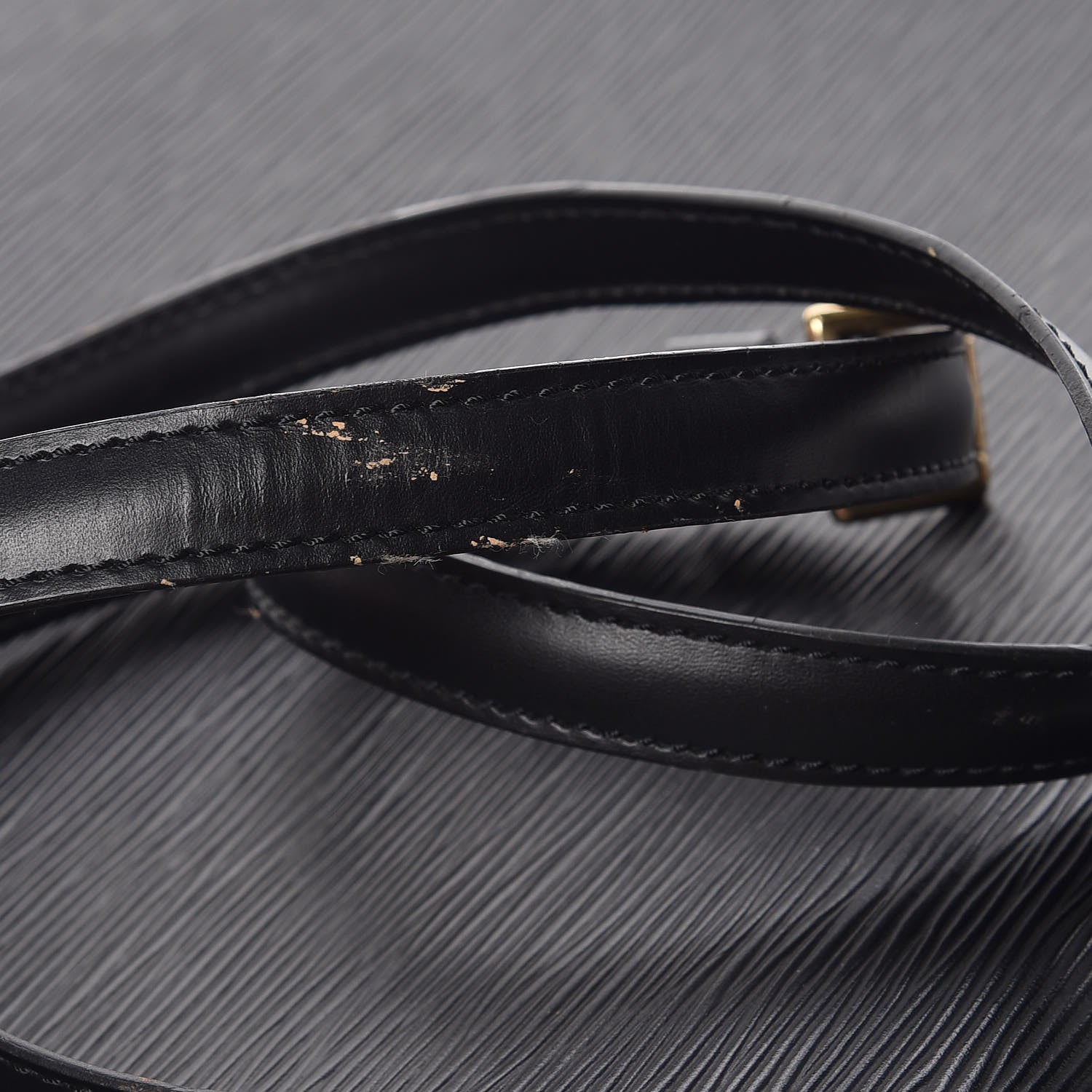 Louis Vuitton Epi Porte-Documents Bandouliere Black 19 of 20