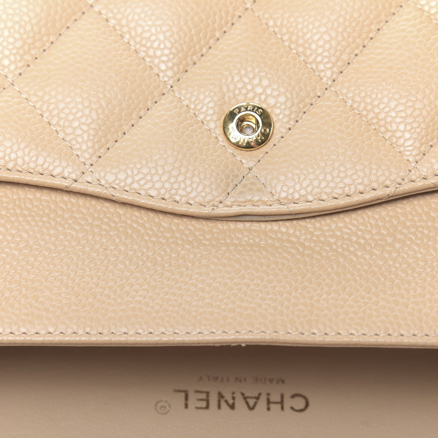 Caviar Quilted Jumbo Double Flap Beige Clair