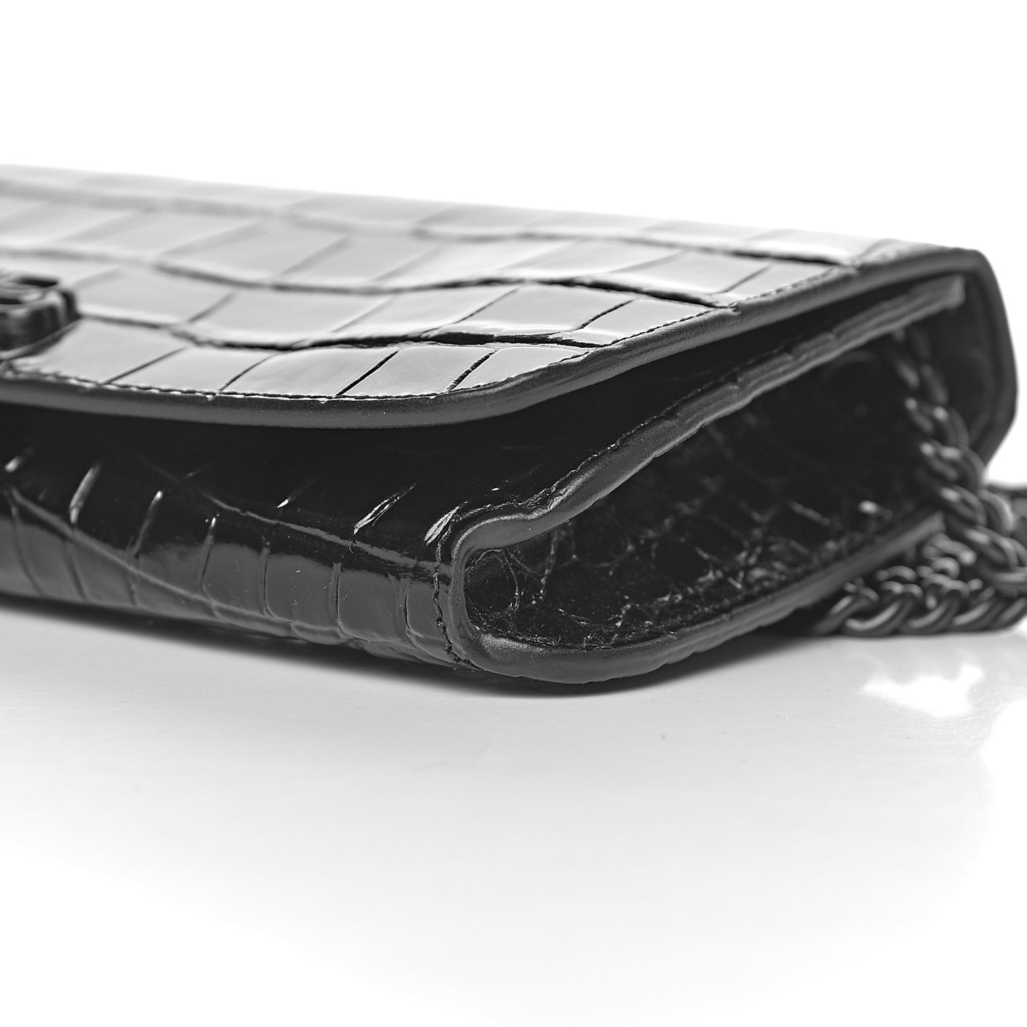 Shiny Calfskin Crocodile Embossed BB Phone Holder Wallet On Chain Black