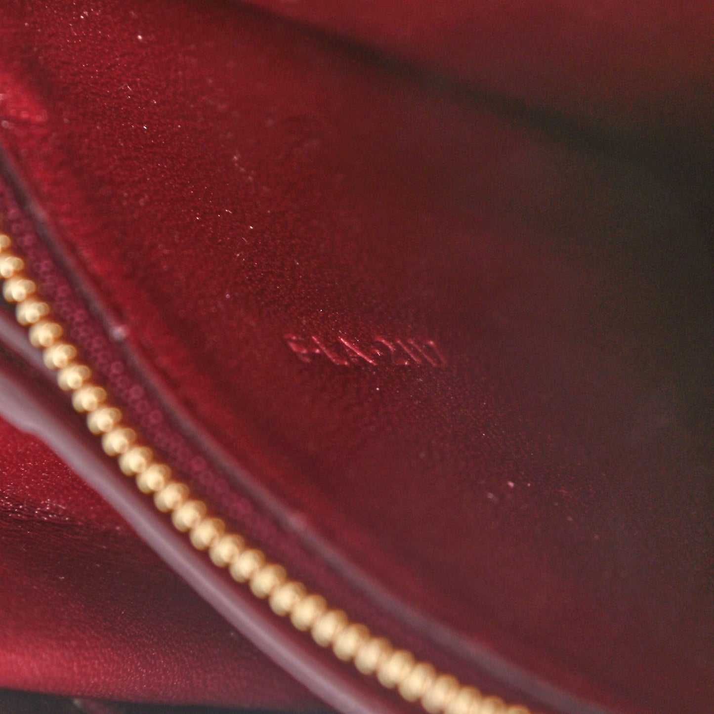 Box Calfskin Medium Classic Box Flap Bag Burgundy
