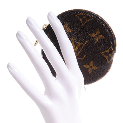 Louis Vuitton Monogram Round Coin Purse 2 of 7