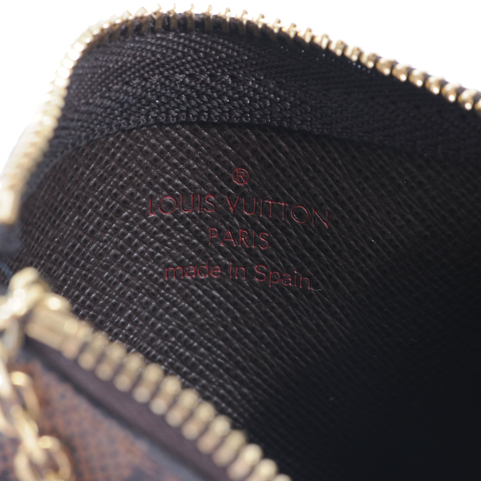 Louis Vuitton Damier Ebene Key Pouch 4 of 6