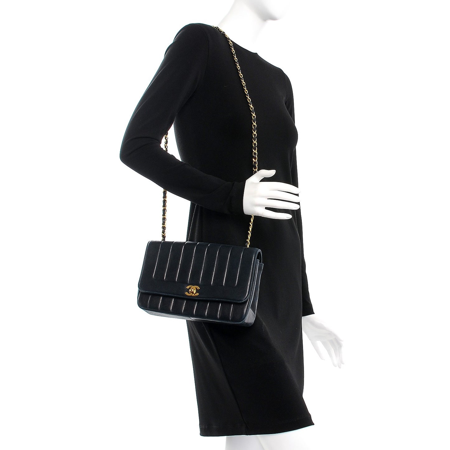 Lambskin Vertical Quilted Medium Single Flap Navy