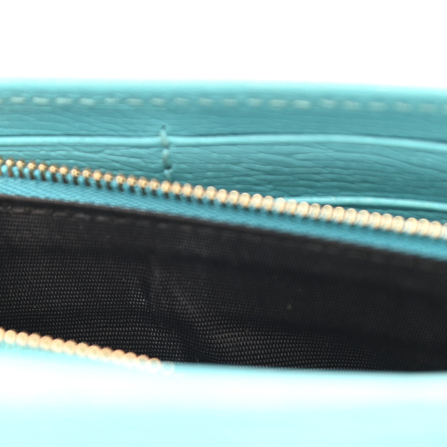 Gucci Shangai Calfskin Medium Betty Chain Wallet Fresia Blue 10 of 11