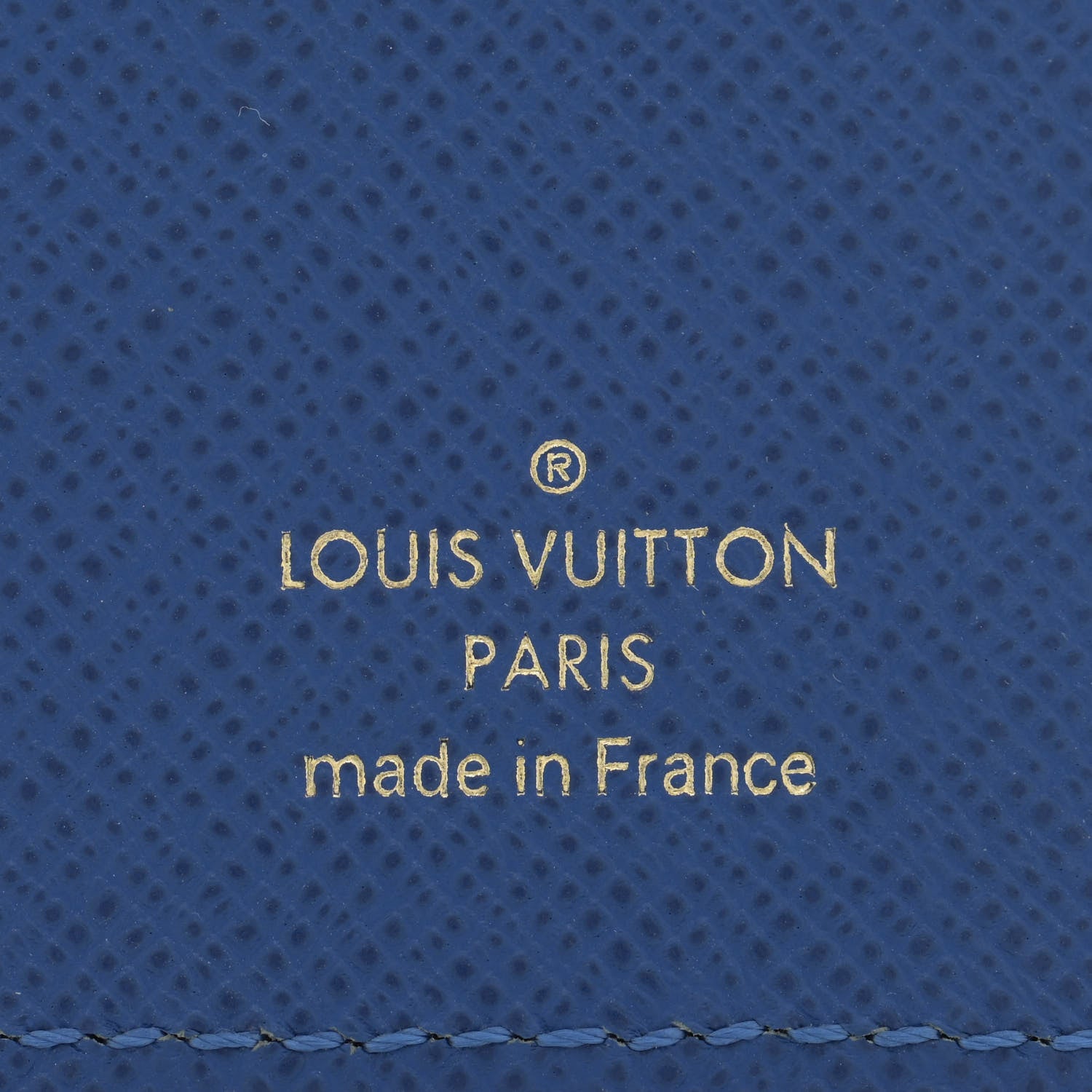 Louis Vuitton Damier Azur Illustre Groom Key Holder 3 of 4