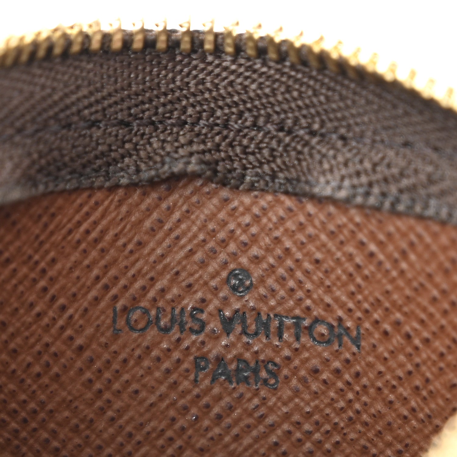 Louis Vuitton Monogram Key Pouch 6 of 8