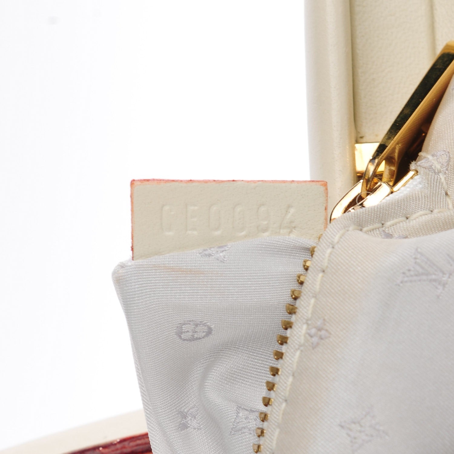 Louis Vuitton Suhali L'Ingenieux PM White 7 of 7