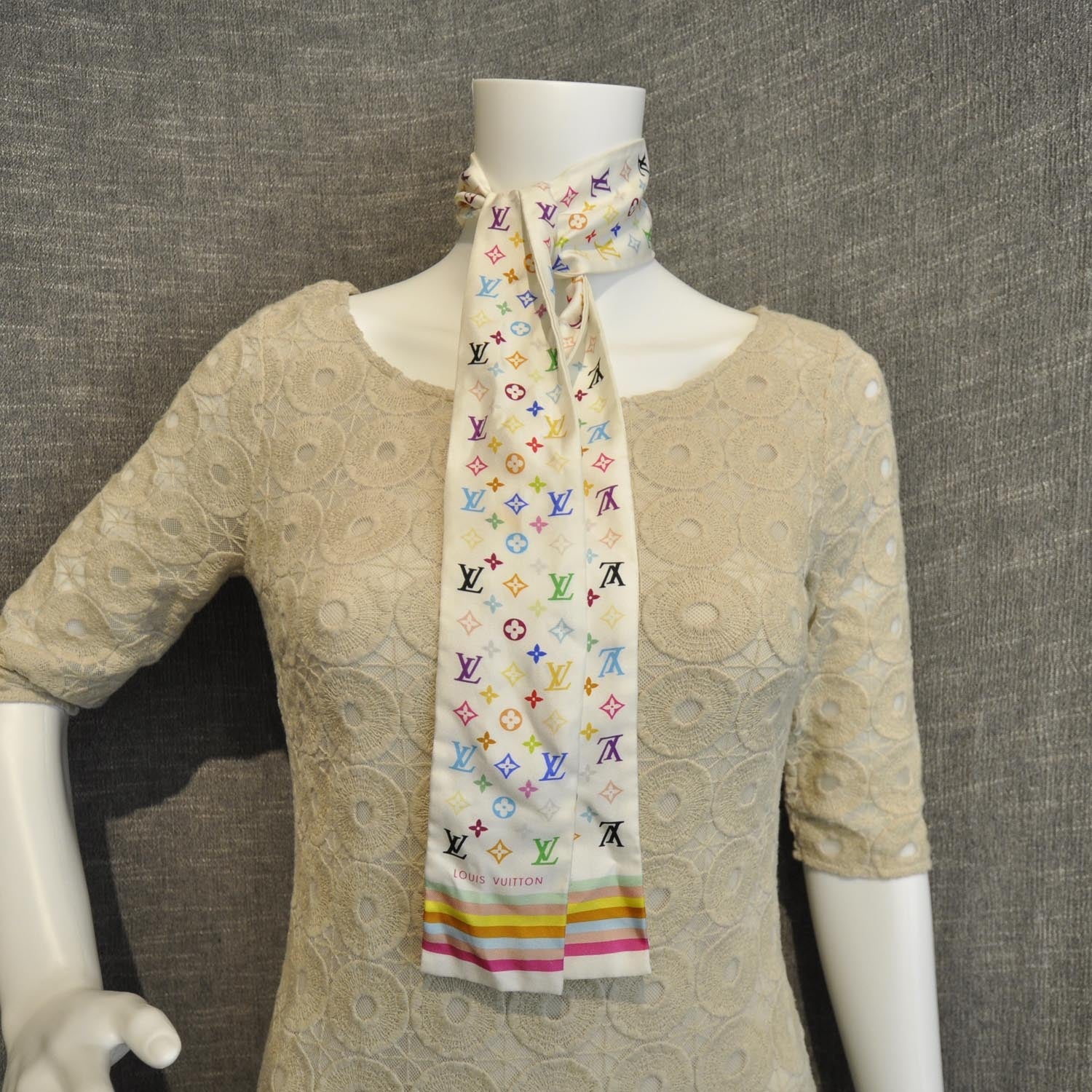 Louis Vuitton Silk Monogram Multicolor Bandeau White 4 of 4