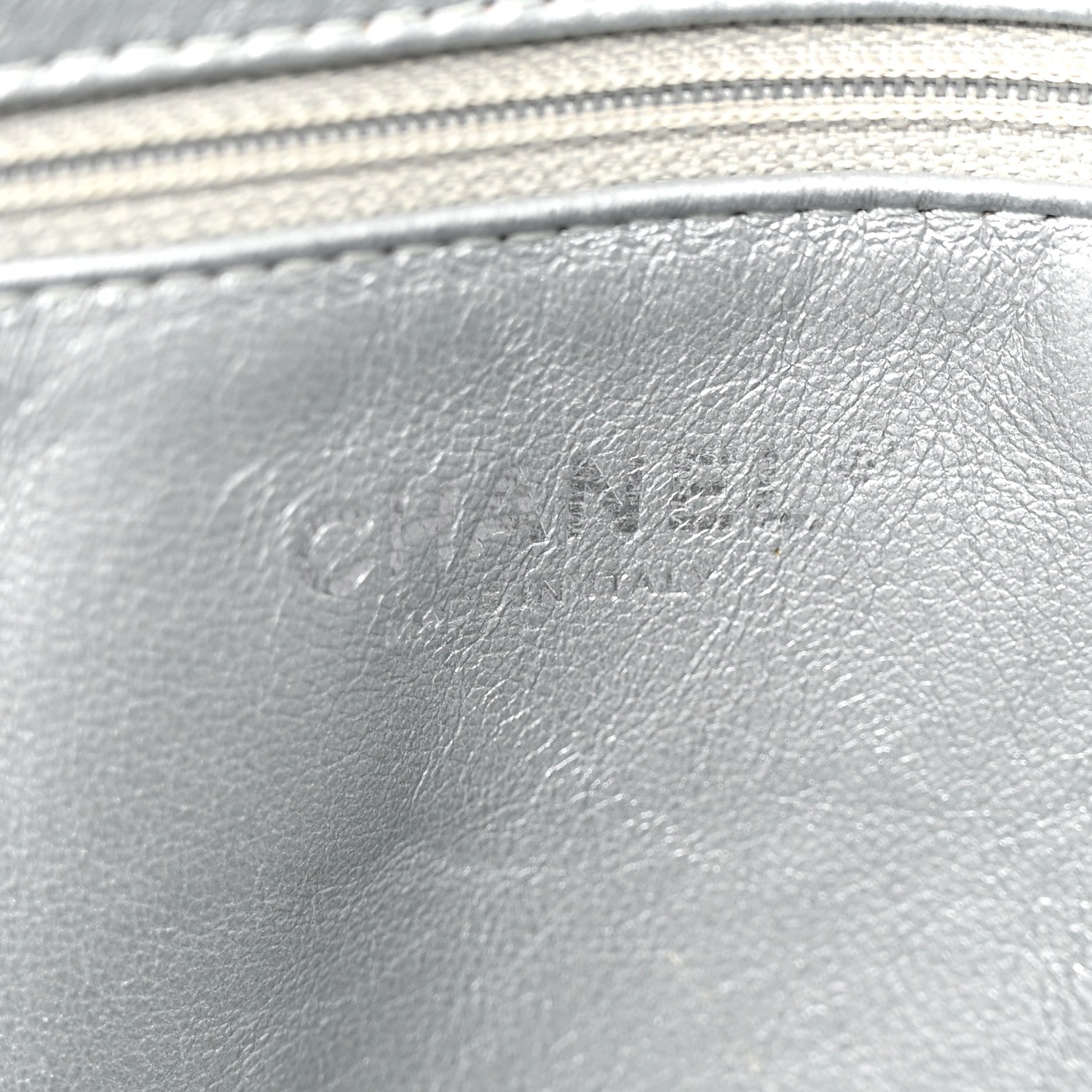 Chanel Glazed Calfskin Modern Chain Tote Black 6 of 12