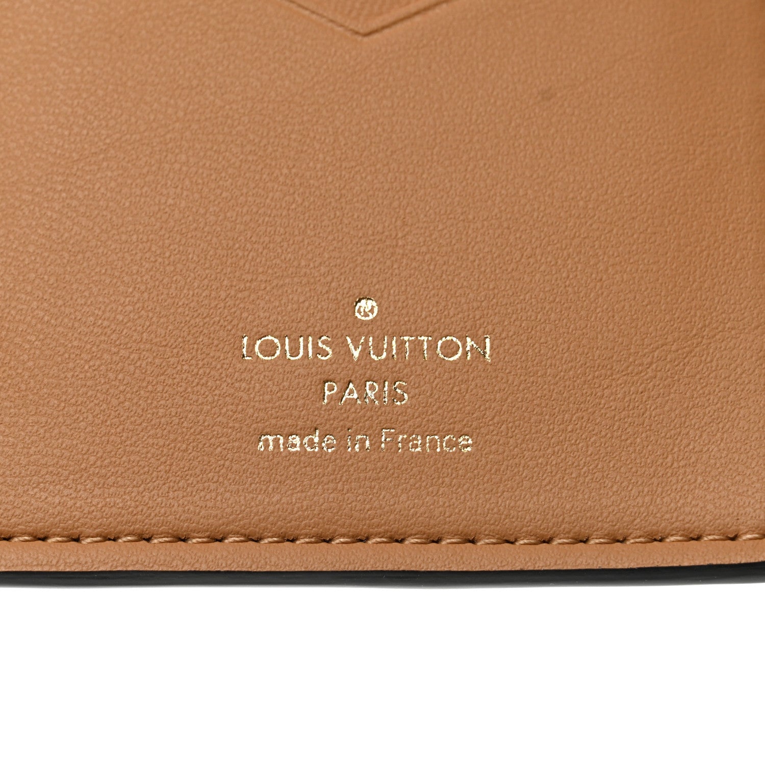 Louis Vuitton Taurillon LV Vertical Capucines Wallet Black Arizona 5 of 6