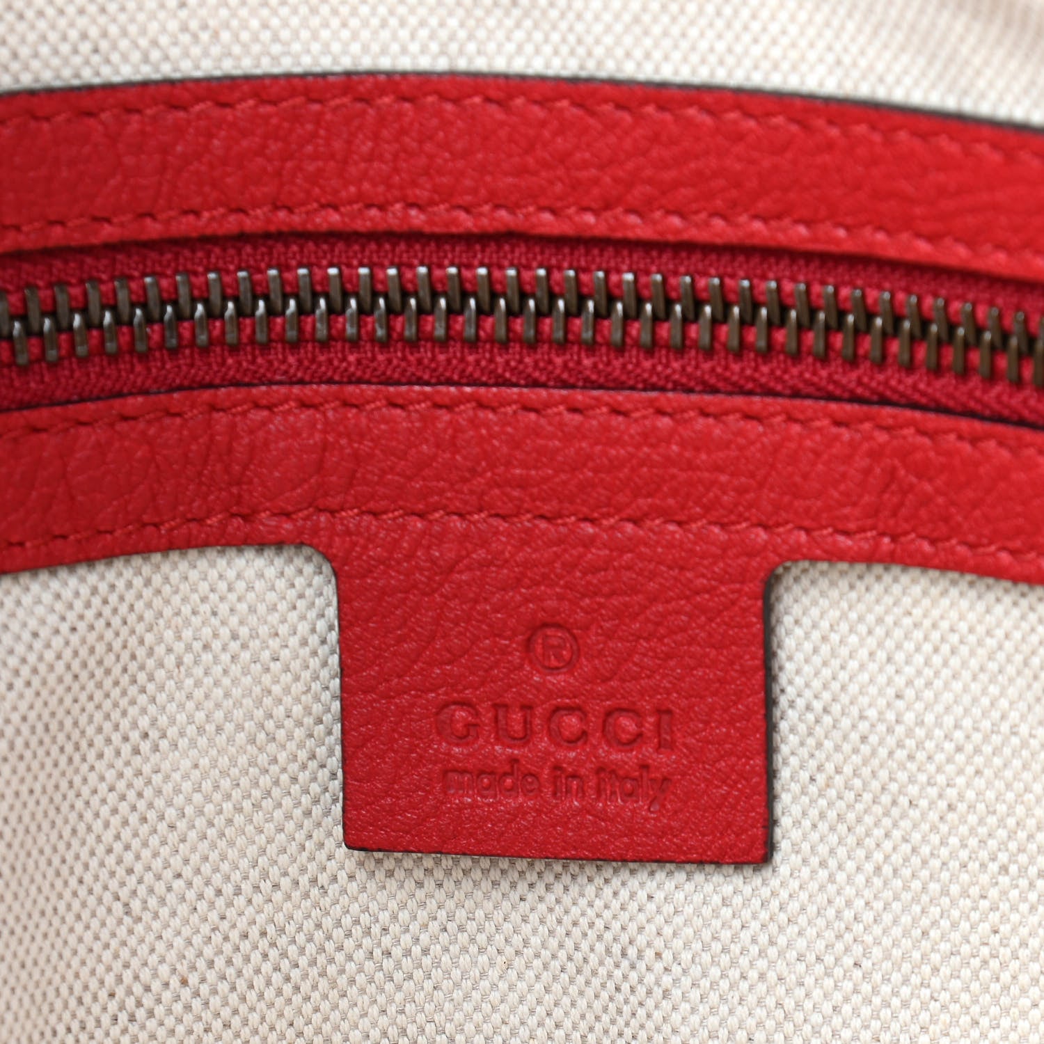 Gucci Grained Calfskin Logo Half Moon Hobo Red 6 of 9