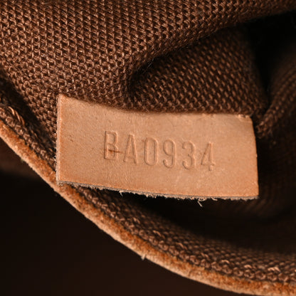 Louis Vuitton Monogram Alma MM 7 of 10
