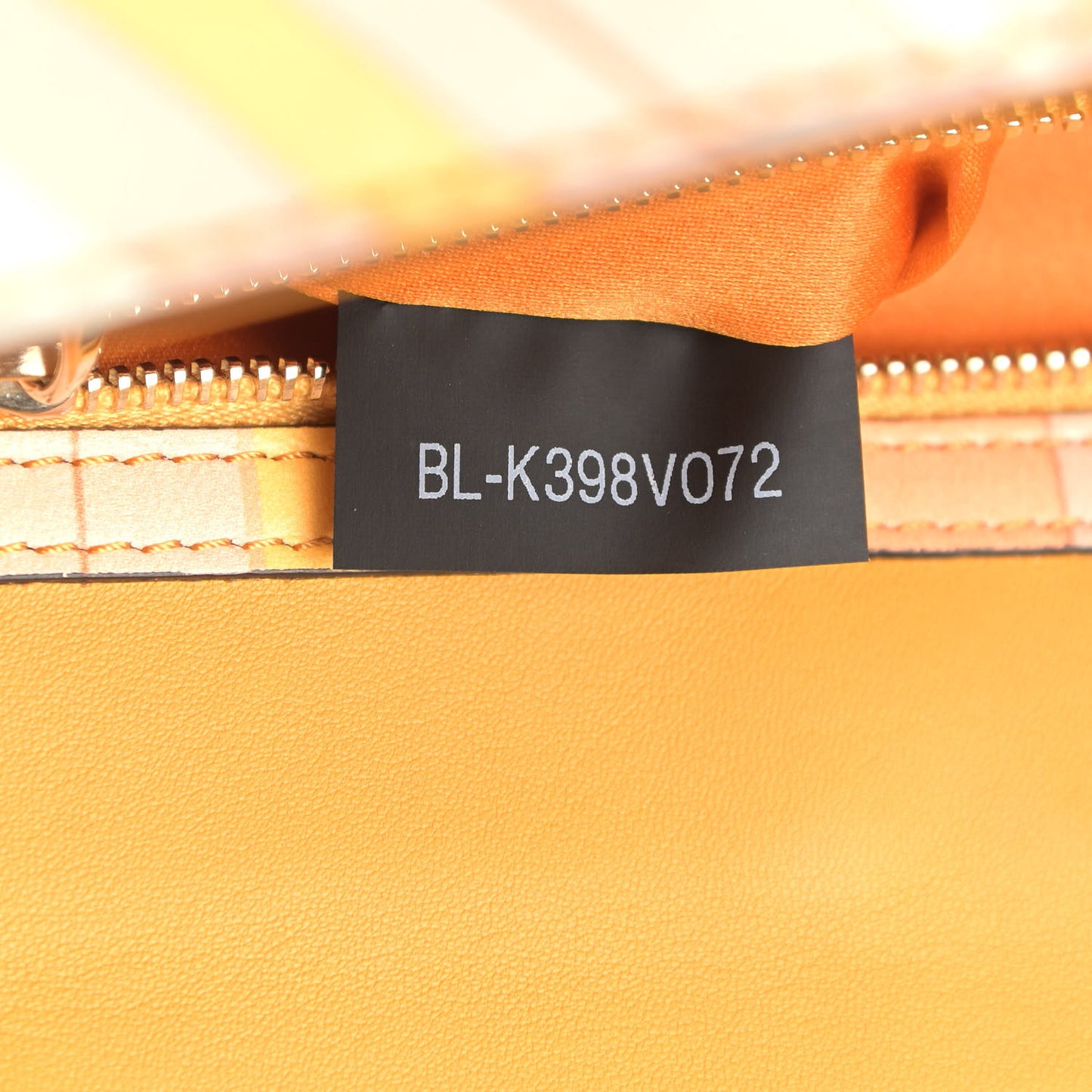 Vitello Native Couture 1975 Medium Glam Lock Rockstud Flap Mandarin Sorbet