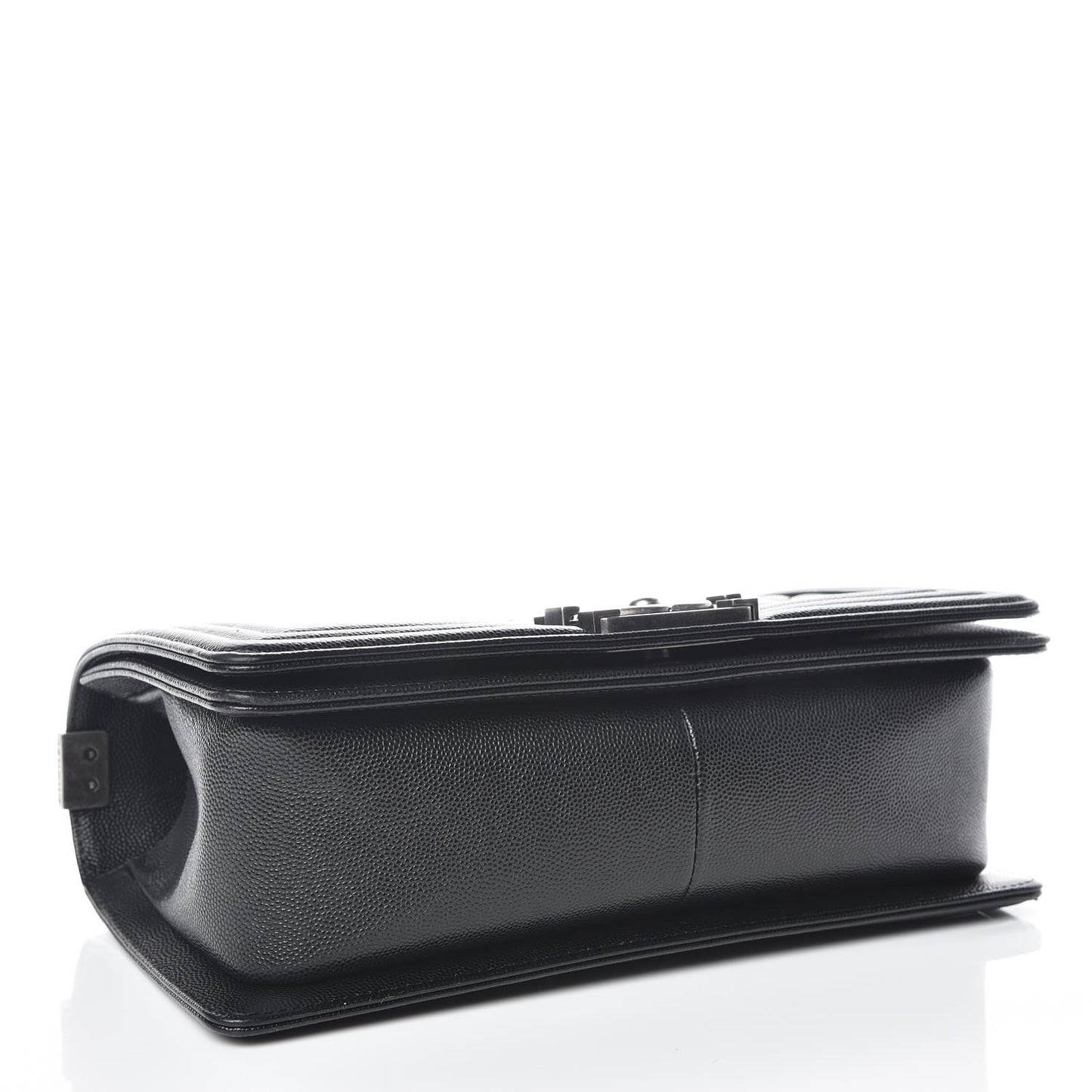 Caviar Quilted Medium Boy Flap Black