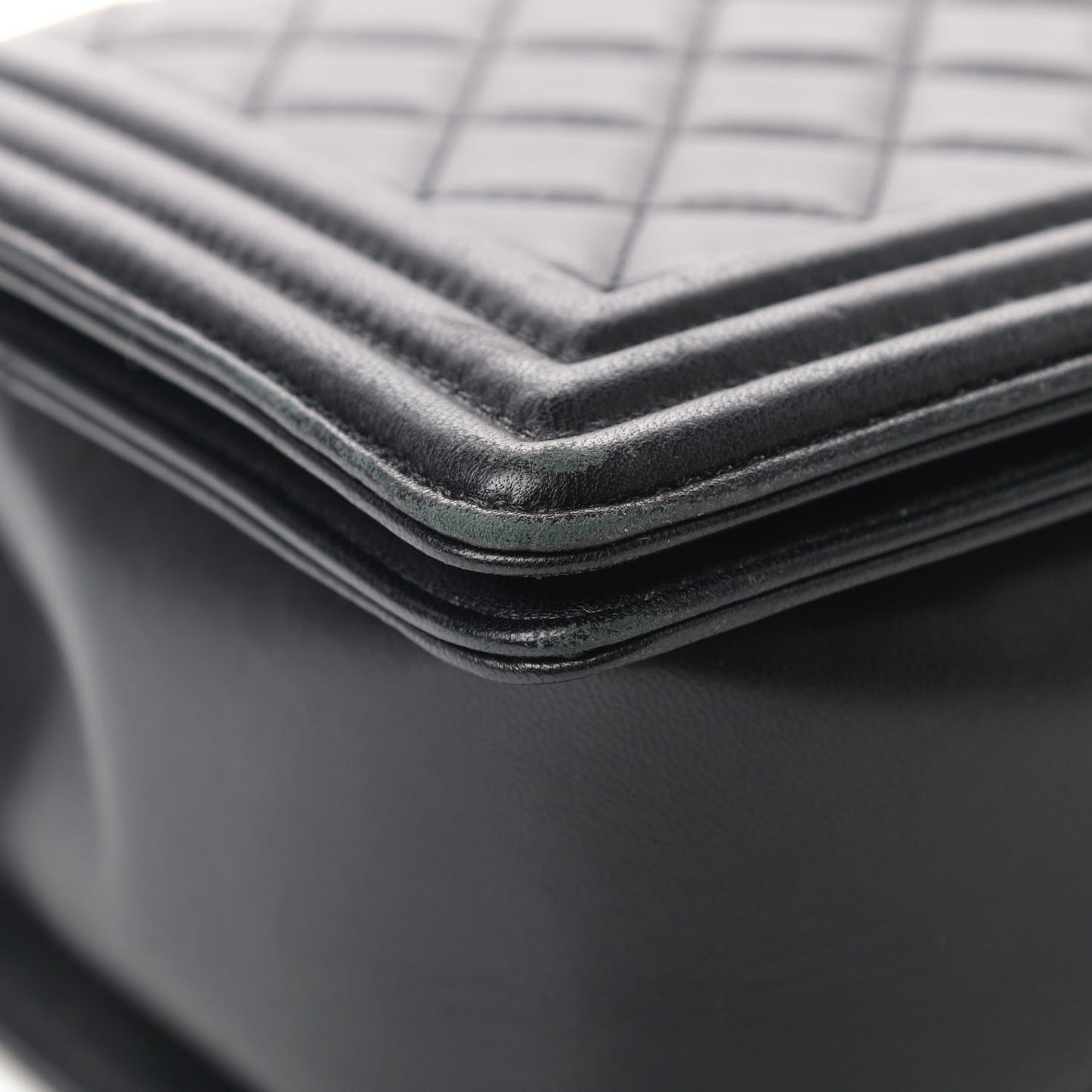 Lambskin Quilted New Medium Boy Flap Black