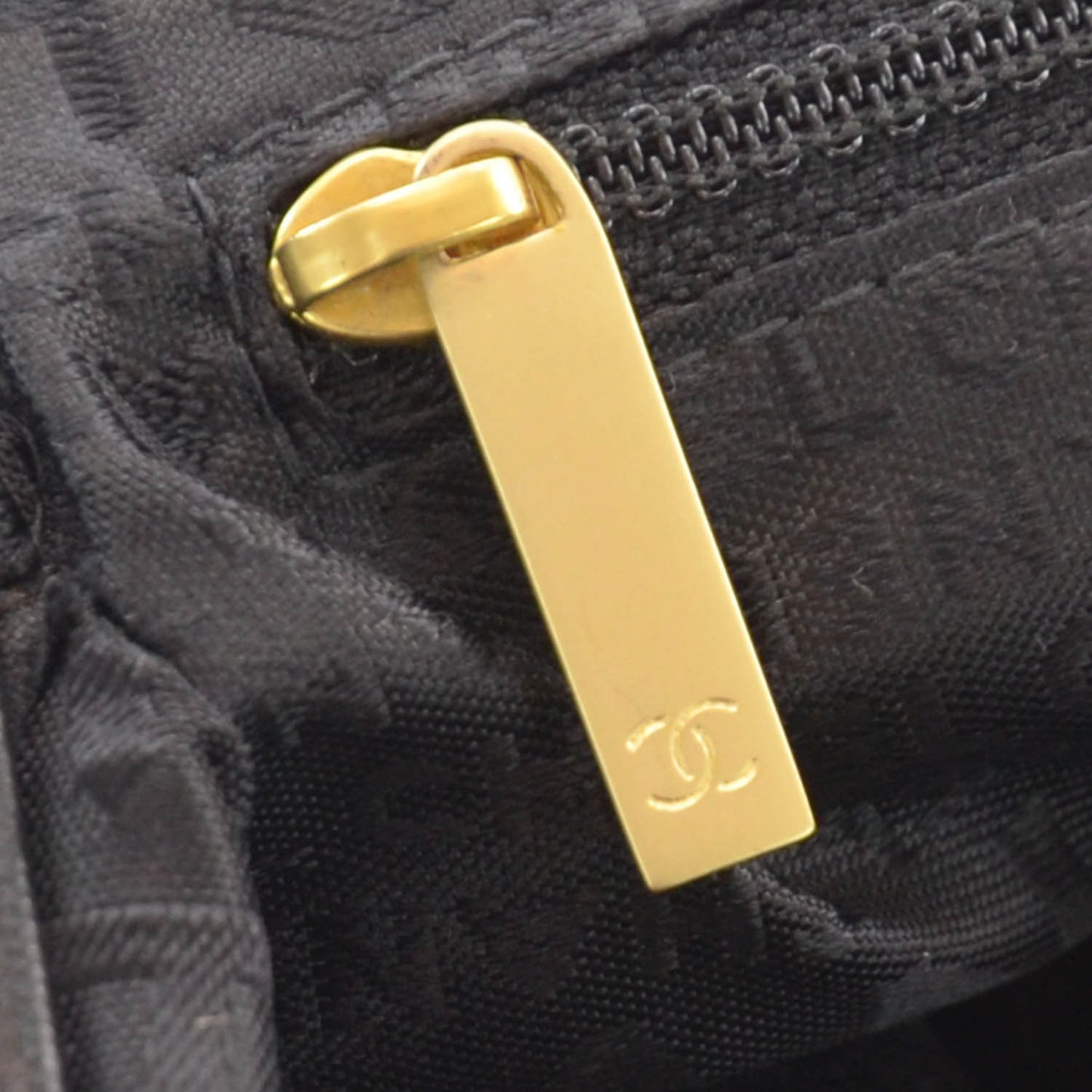 Lambskin Camellia Handbag Black