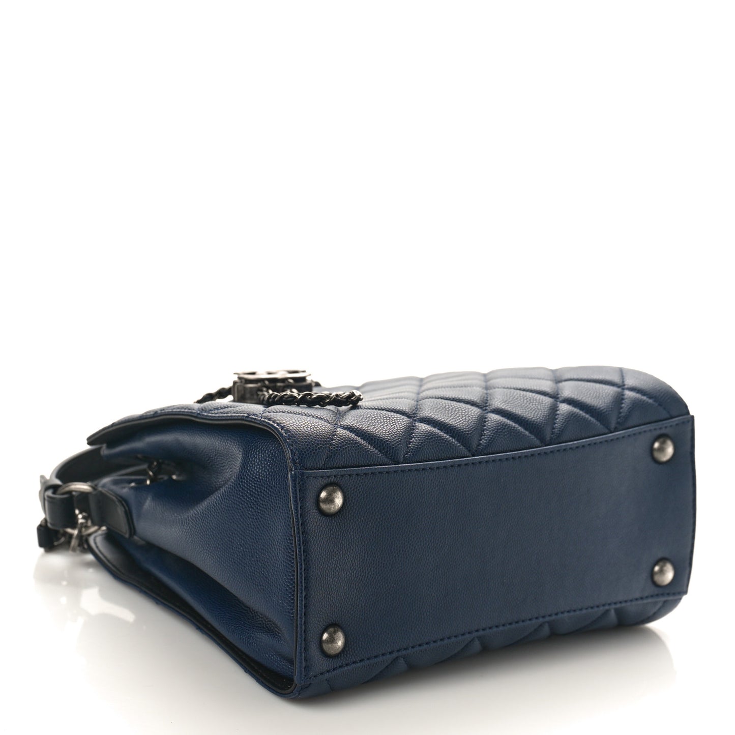 Caviar Quilted Small CC Bucket Bag Navy
